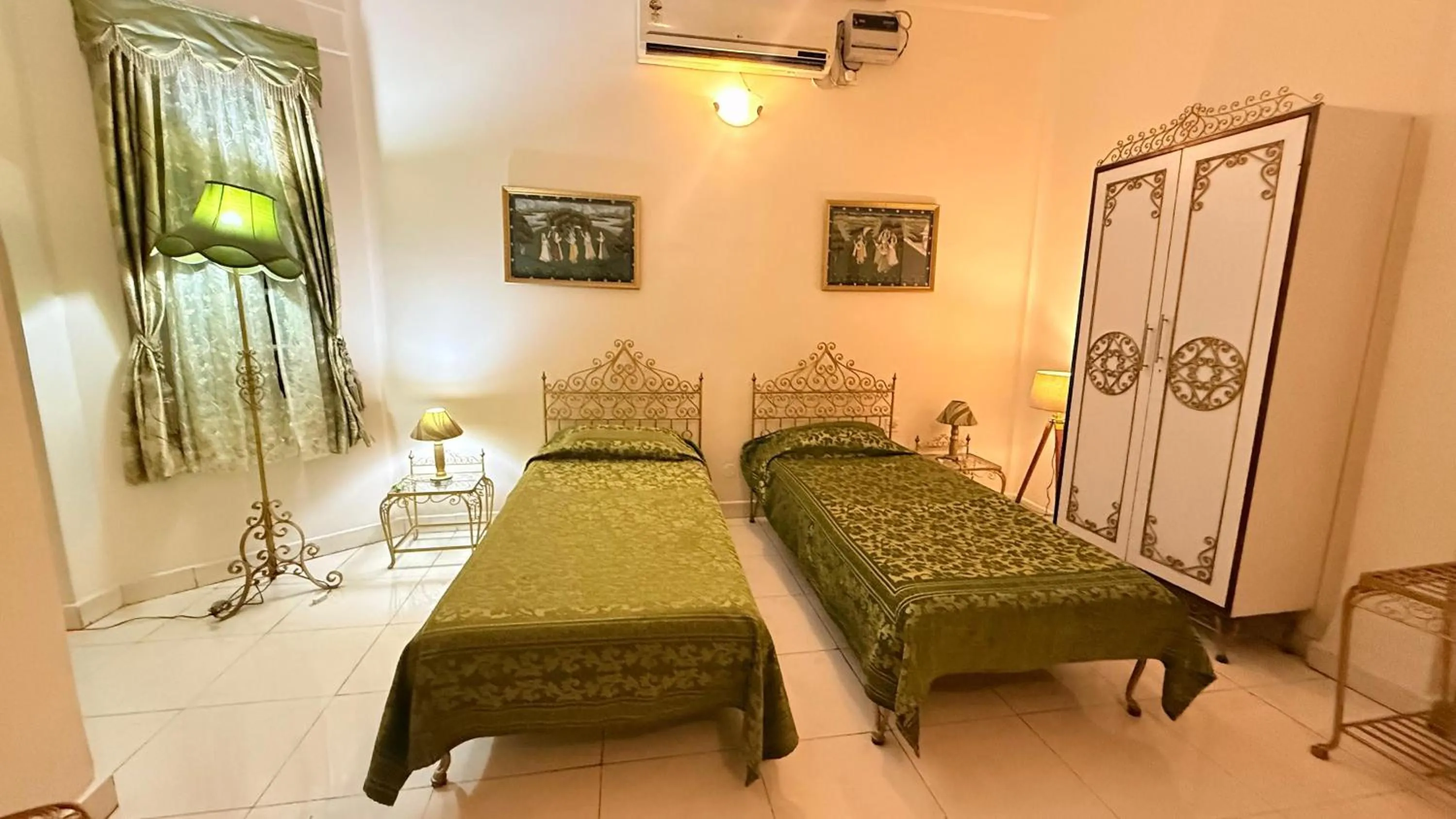 Large Twin Room in Baruah Bhavan Homestay