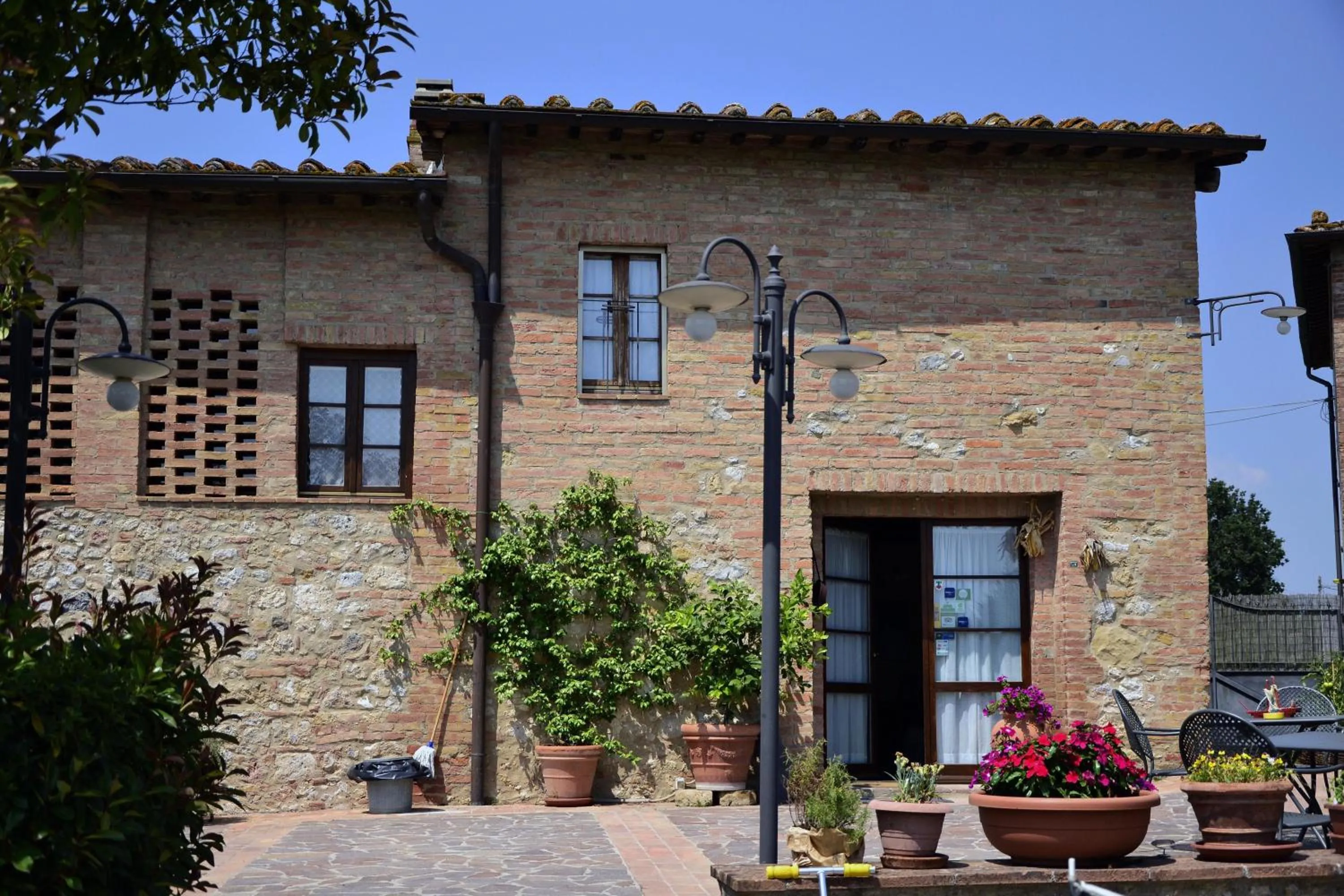 Property building in Casa Di Campagna In Toscana