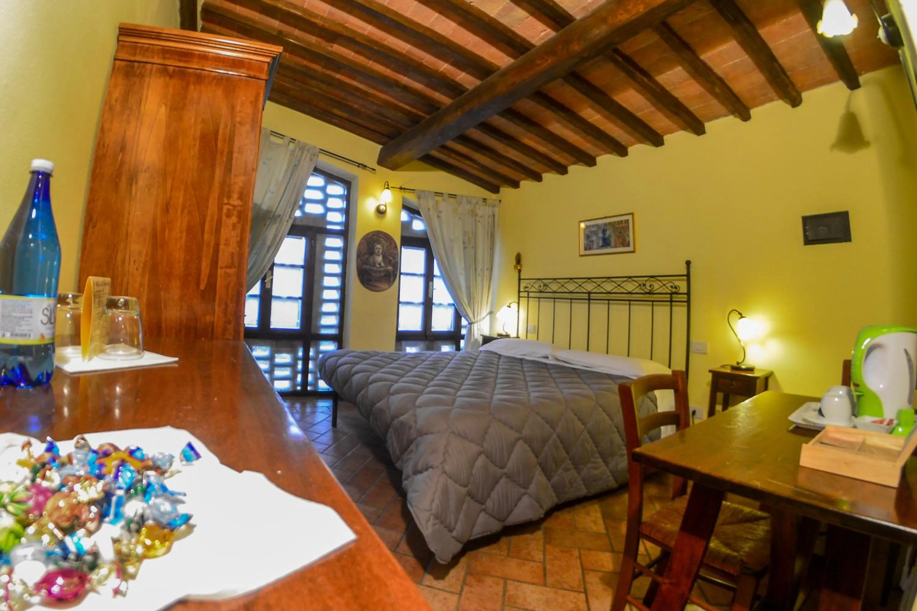 Photo of the whole room, Bed in Casa Di Campagna In Toscana
