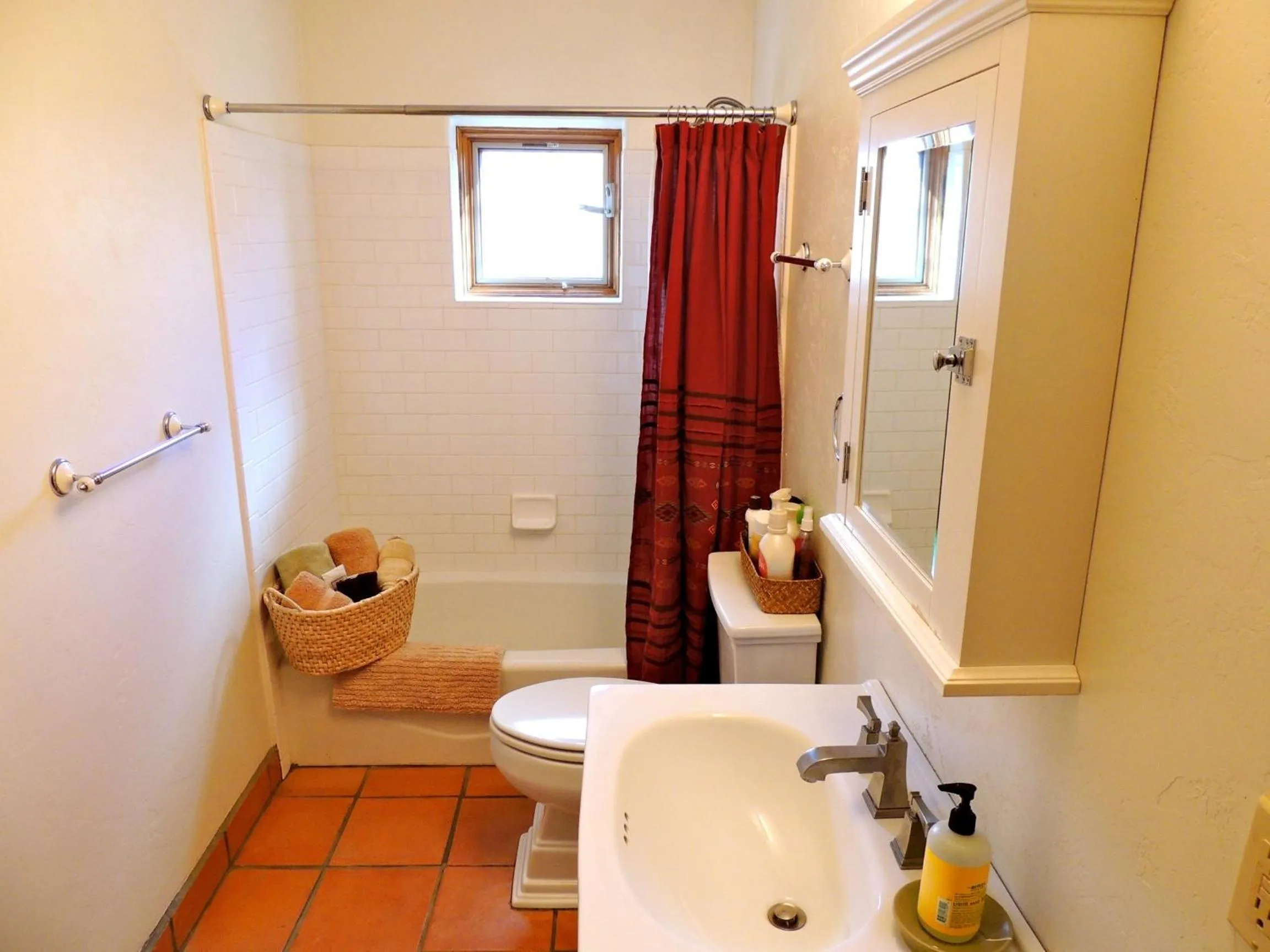 Bathroom in Canyon Of The Ancients Guest Ranch