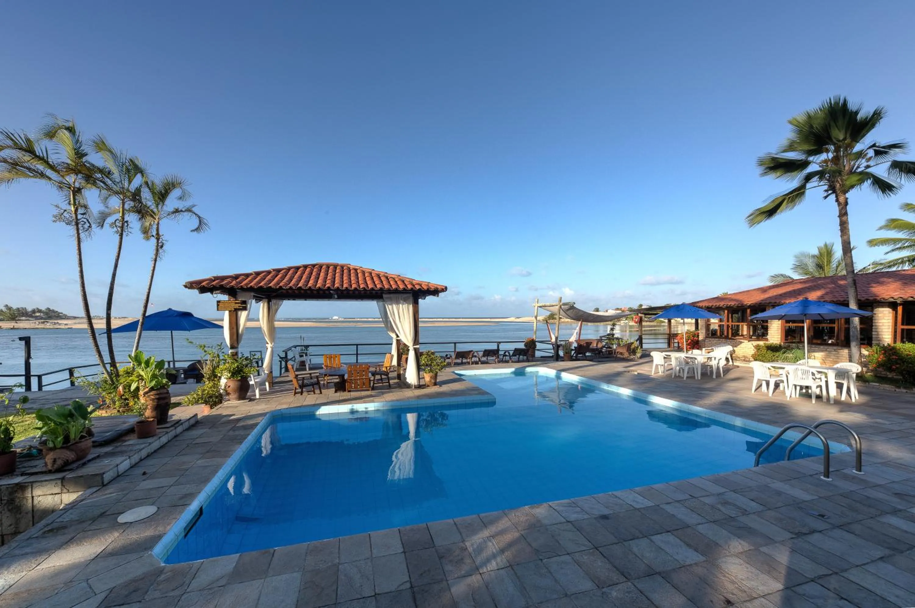 Pool view in Pousada Villa do Sol
