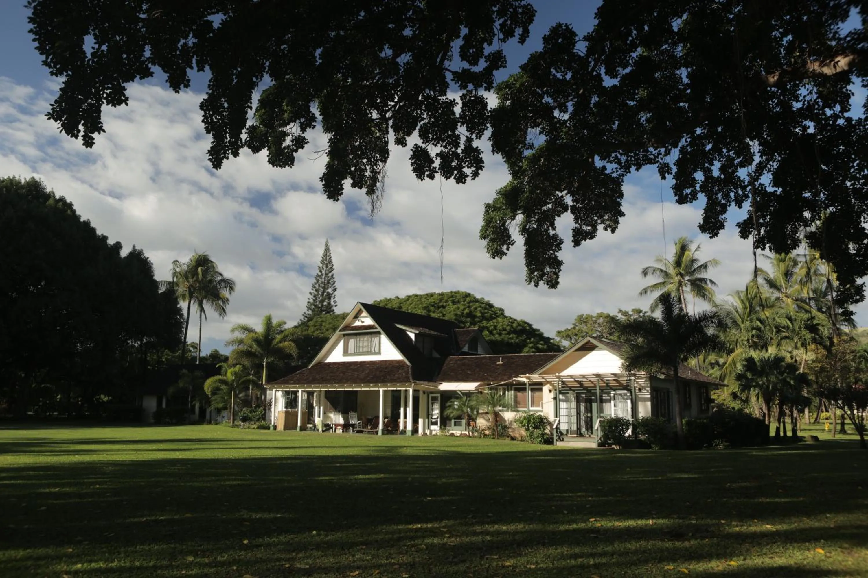 Property building in Waimea Plantation Cottages, a Coast Resort