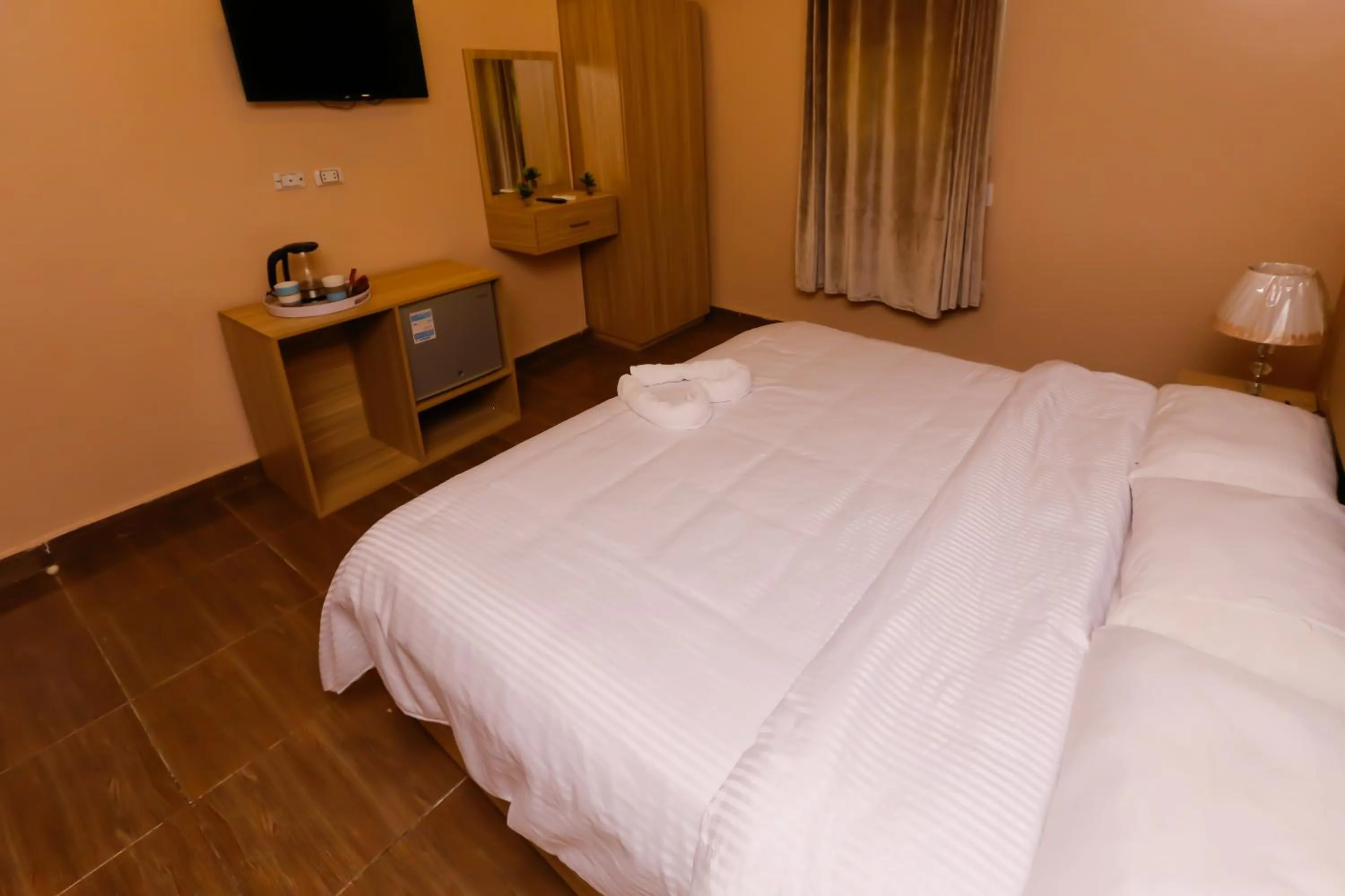 Bedroom, Bed in Makadi Pyramids View