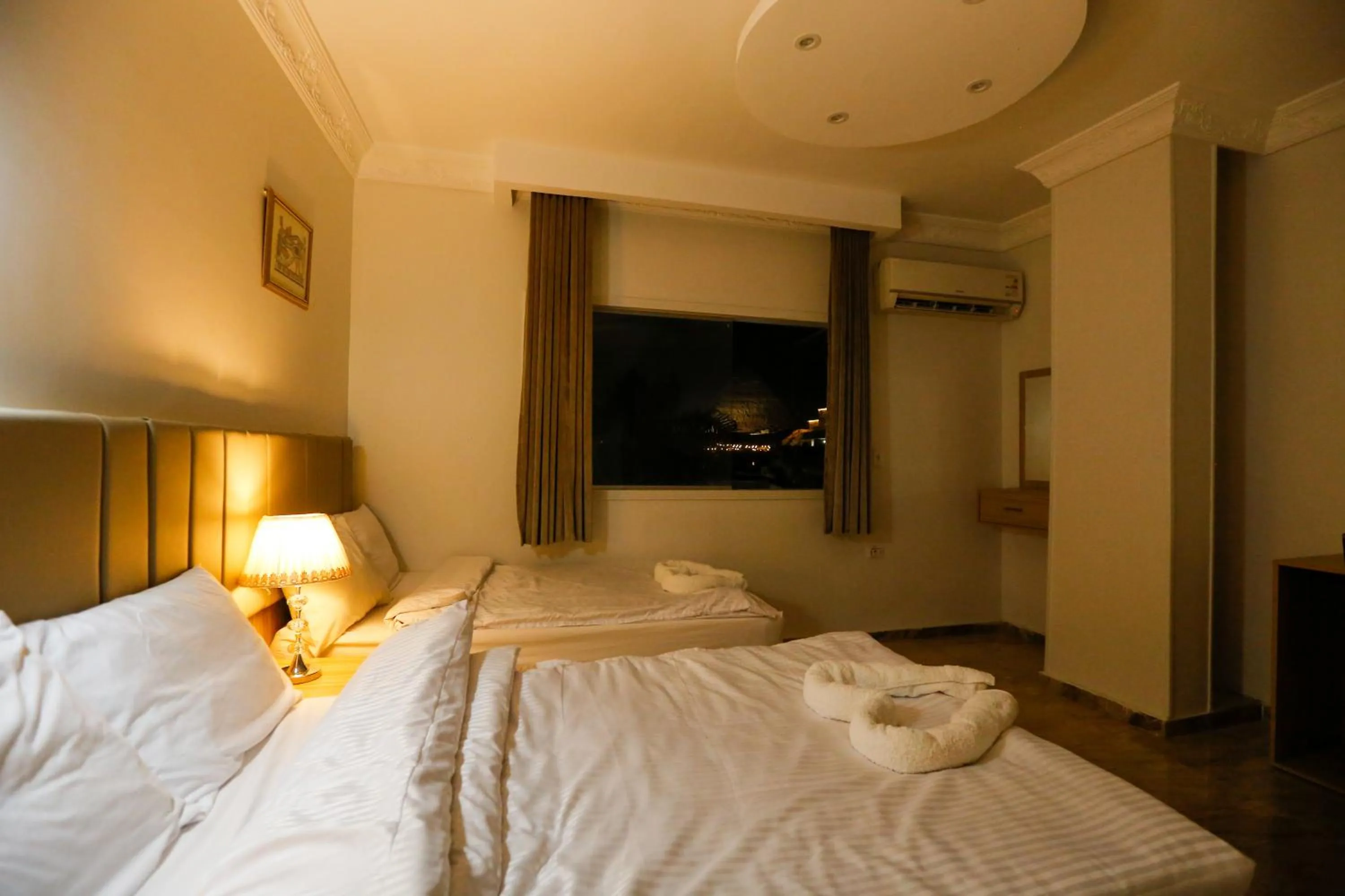 Bed in Makadi Pyramids View