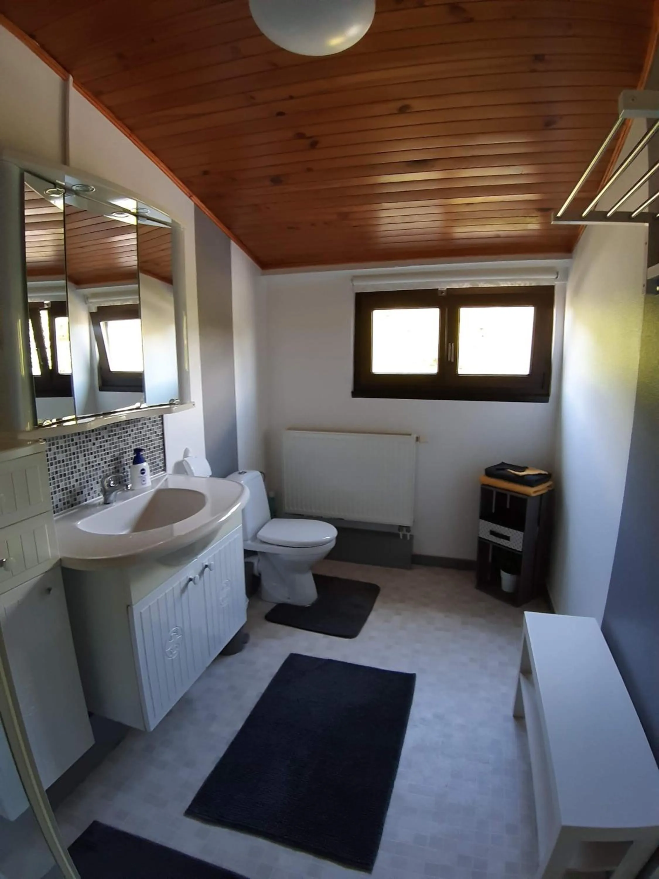 Toilet in B&B Circuitez-vous