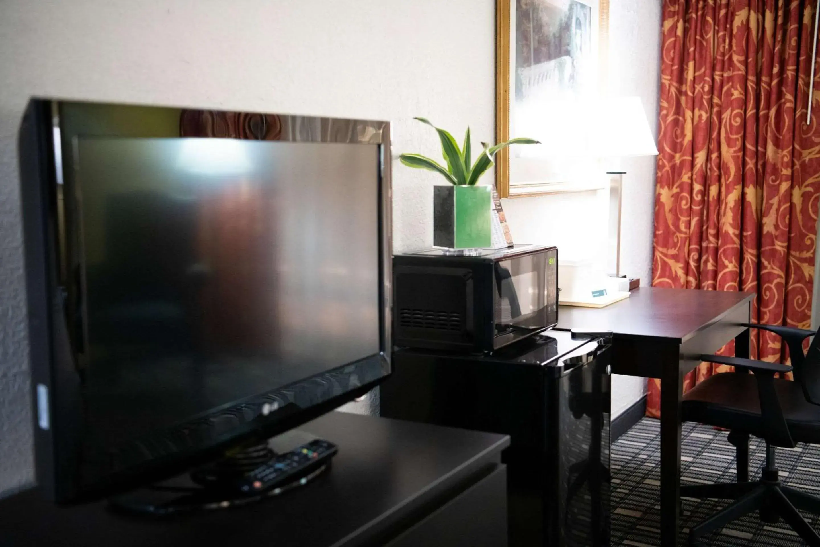 Bedroom in Quality Inn & Conference Center Bedroom in Quality Inn & Conference Center