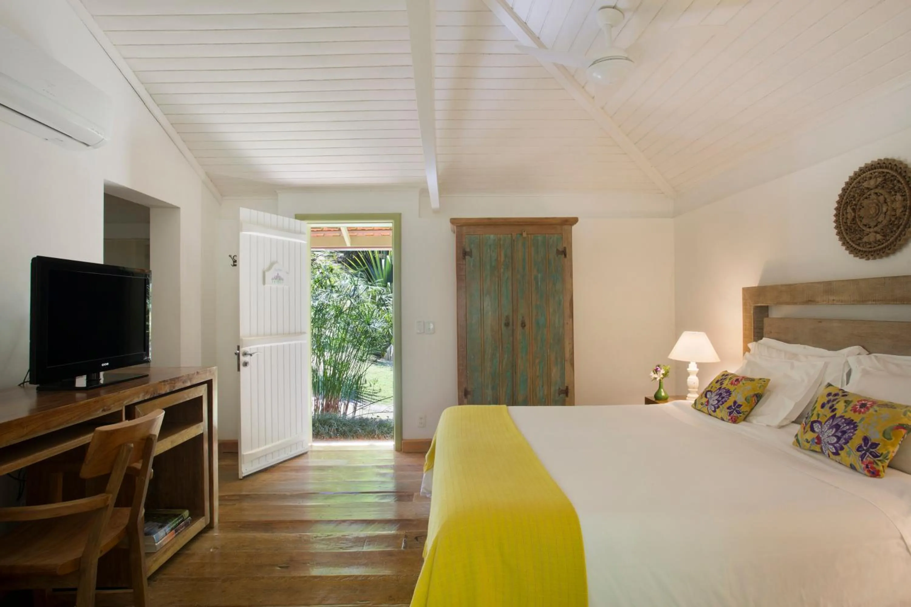 Bed in Eco Resort Hotel Villa São Romão