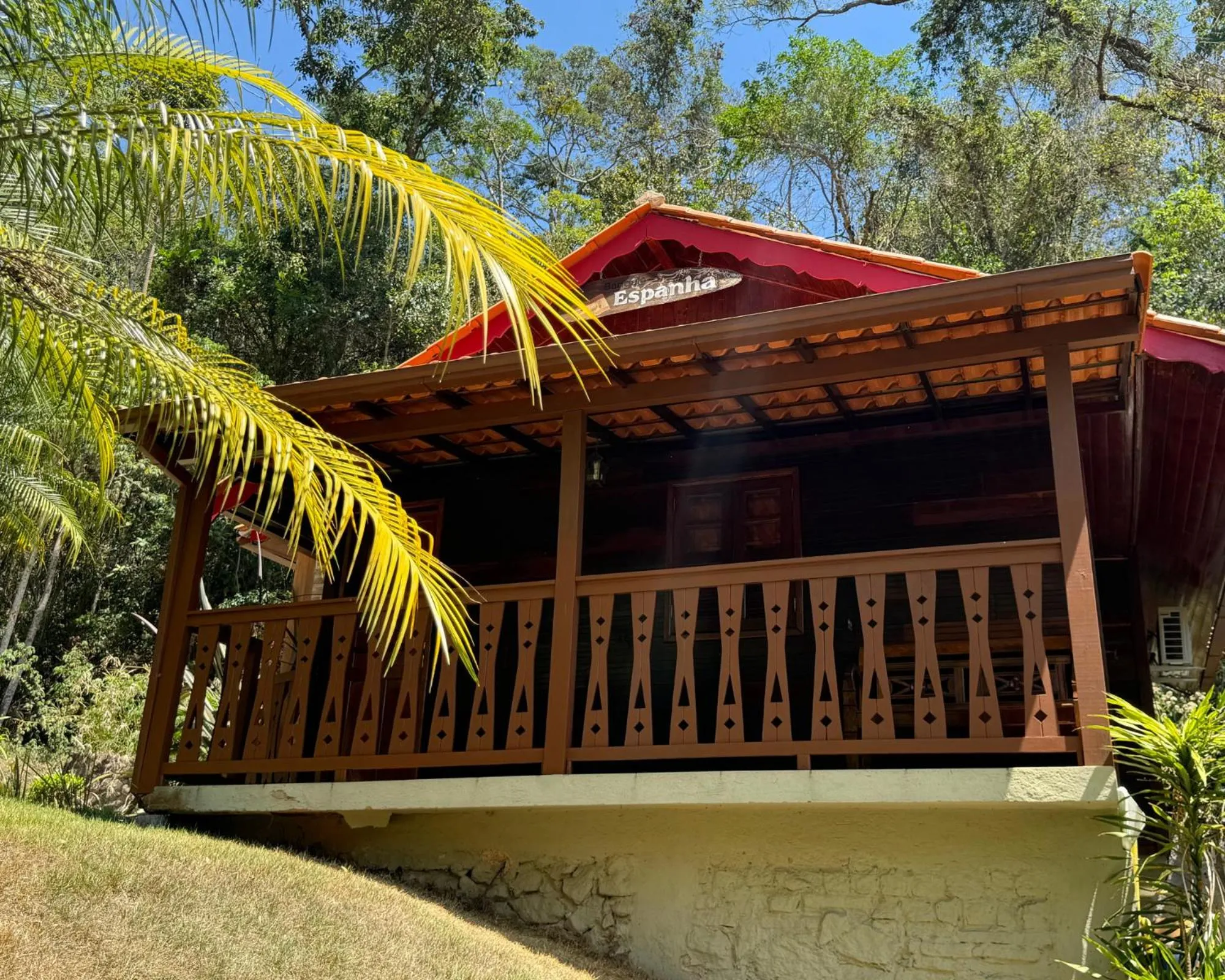 Property building in Hotel Vila Verde