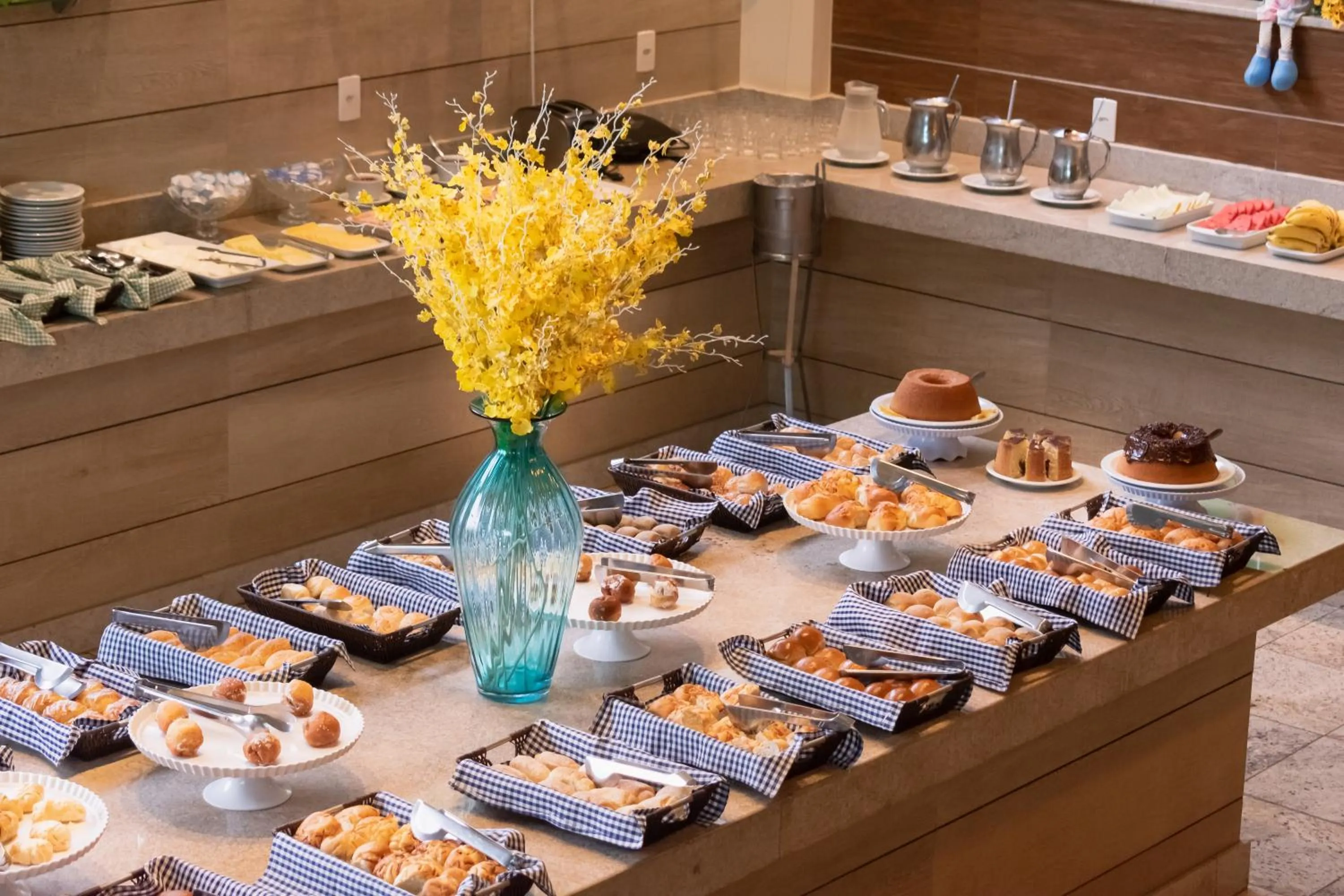 Breakfast in Hotel Vila Verde