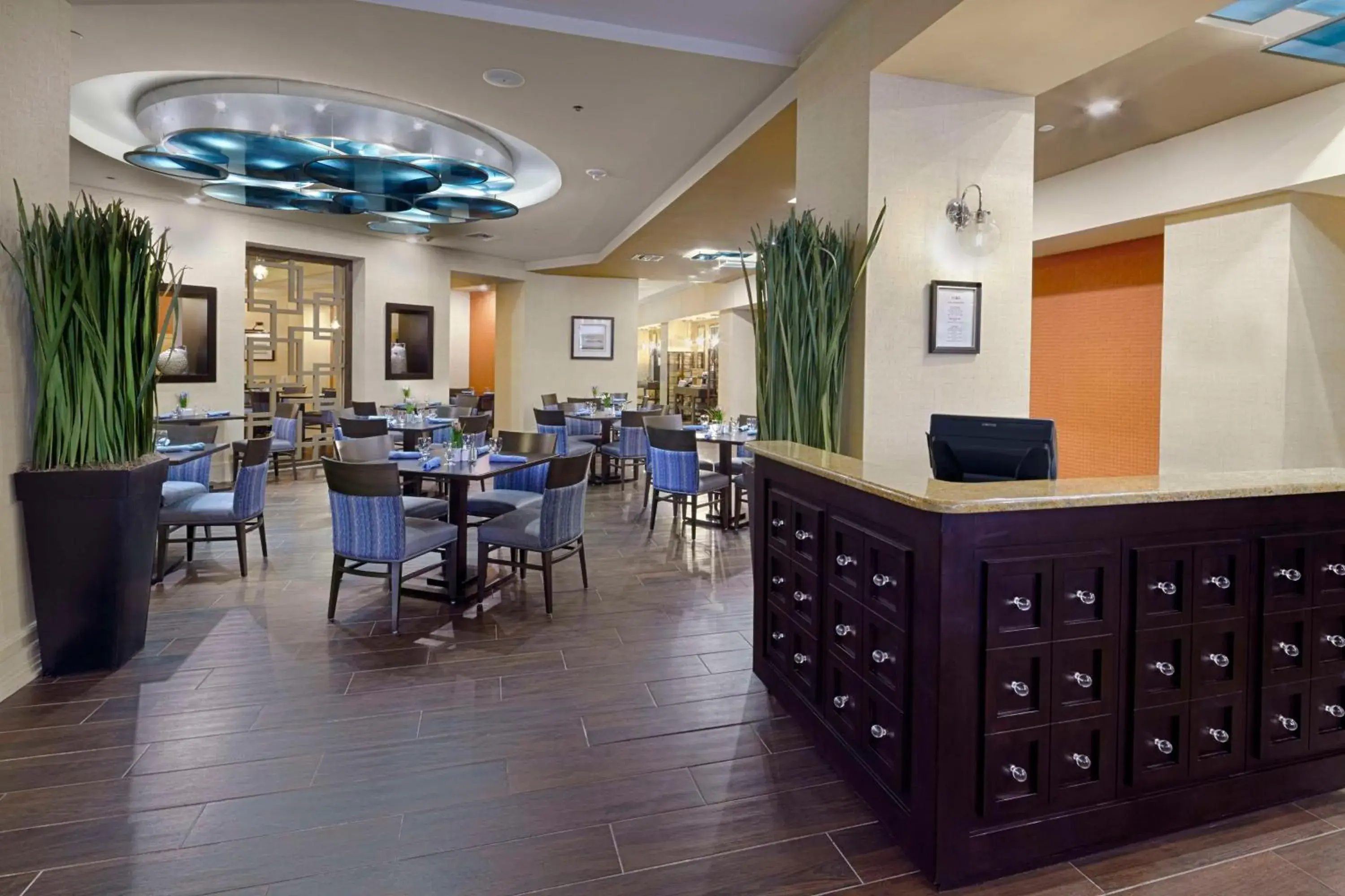 Restaurant/places to eat in DoubleTree by Hilton Orlando Downtown Restaurant/places to eat in DoubleTree by Hilton Orlando Downtown