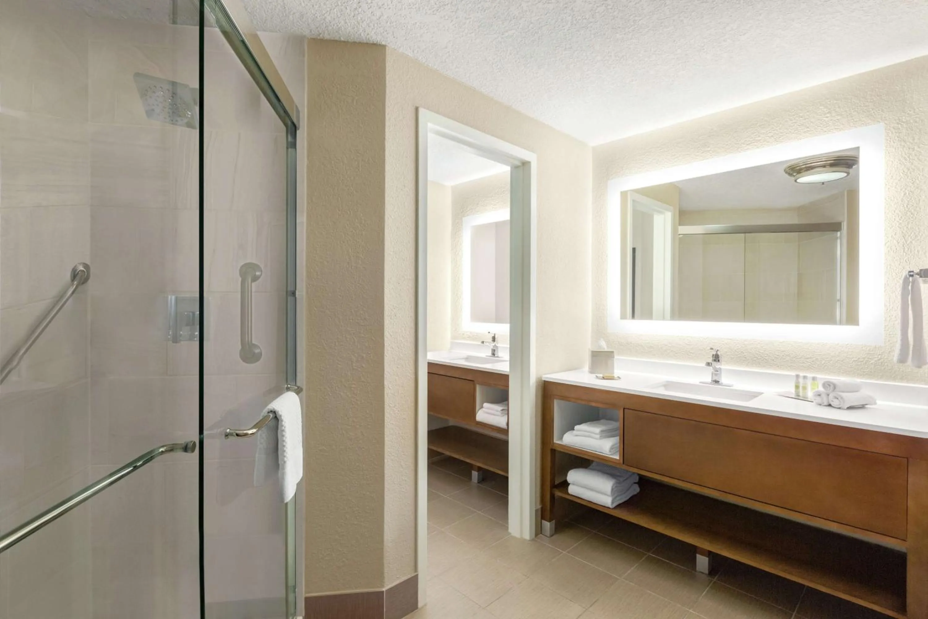 Bathroom in DoubleTree by Hilton Orlando Downtown