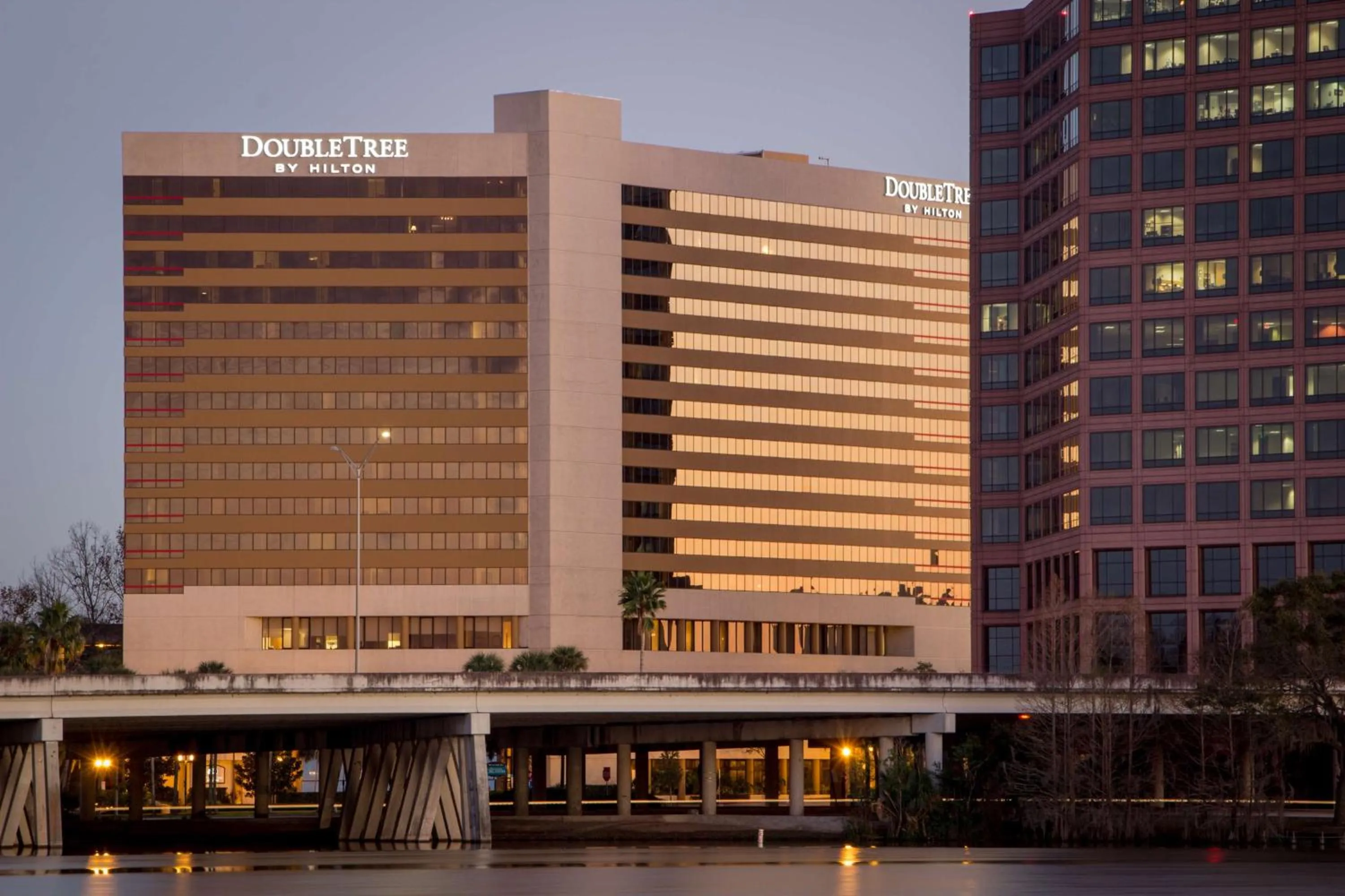 Property building in DoubleTree by Hilton Orlando Downtown