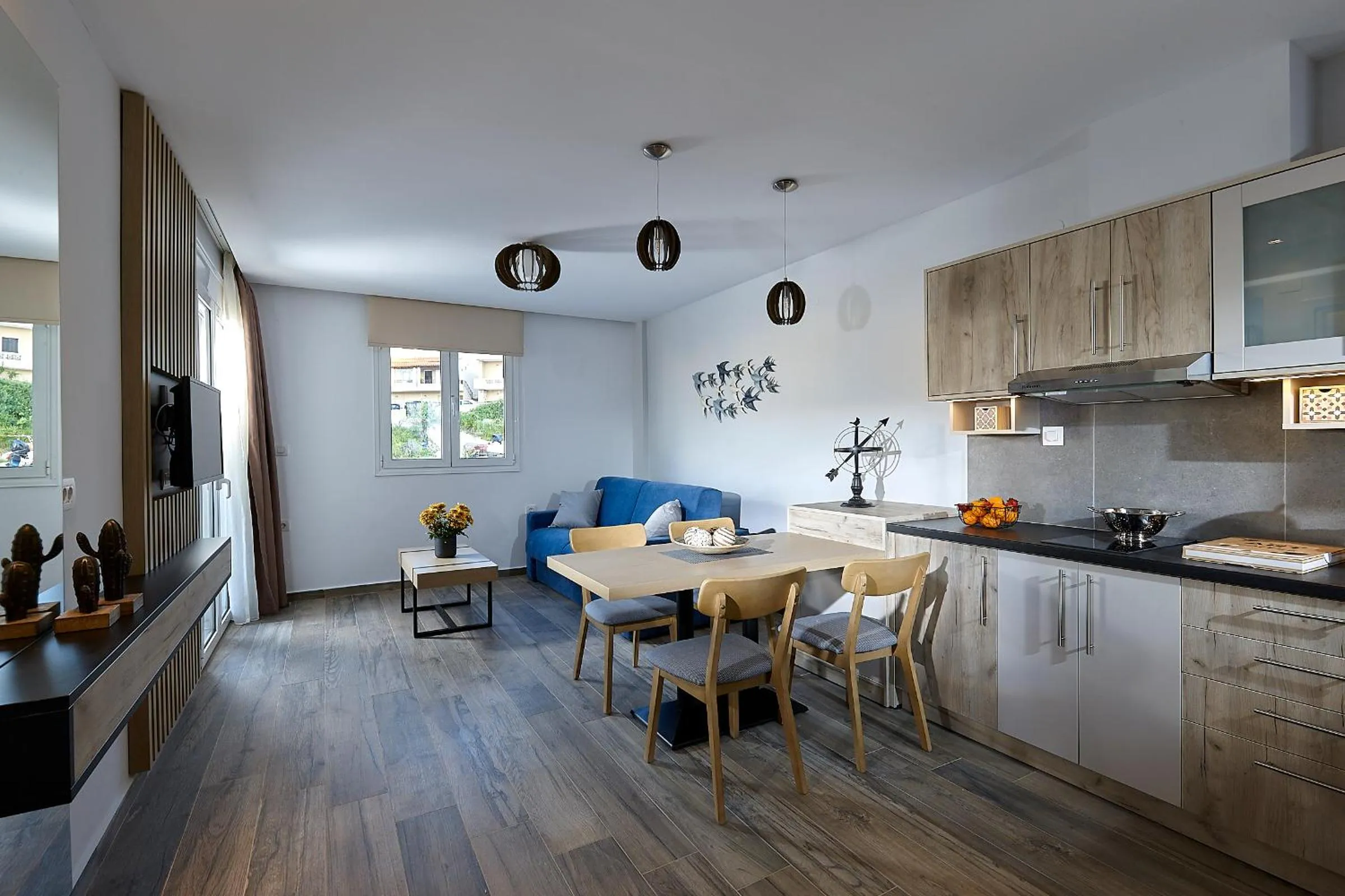 Dining area in Seascape Luxury Residences