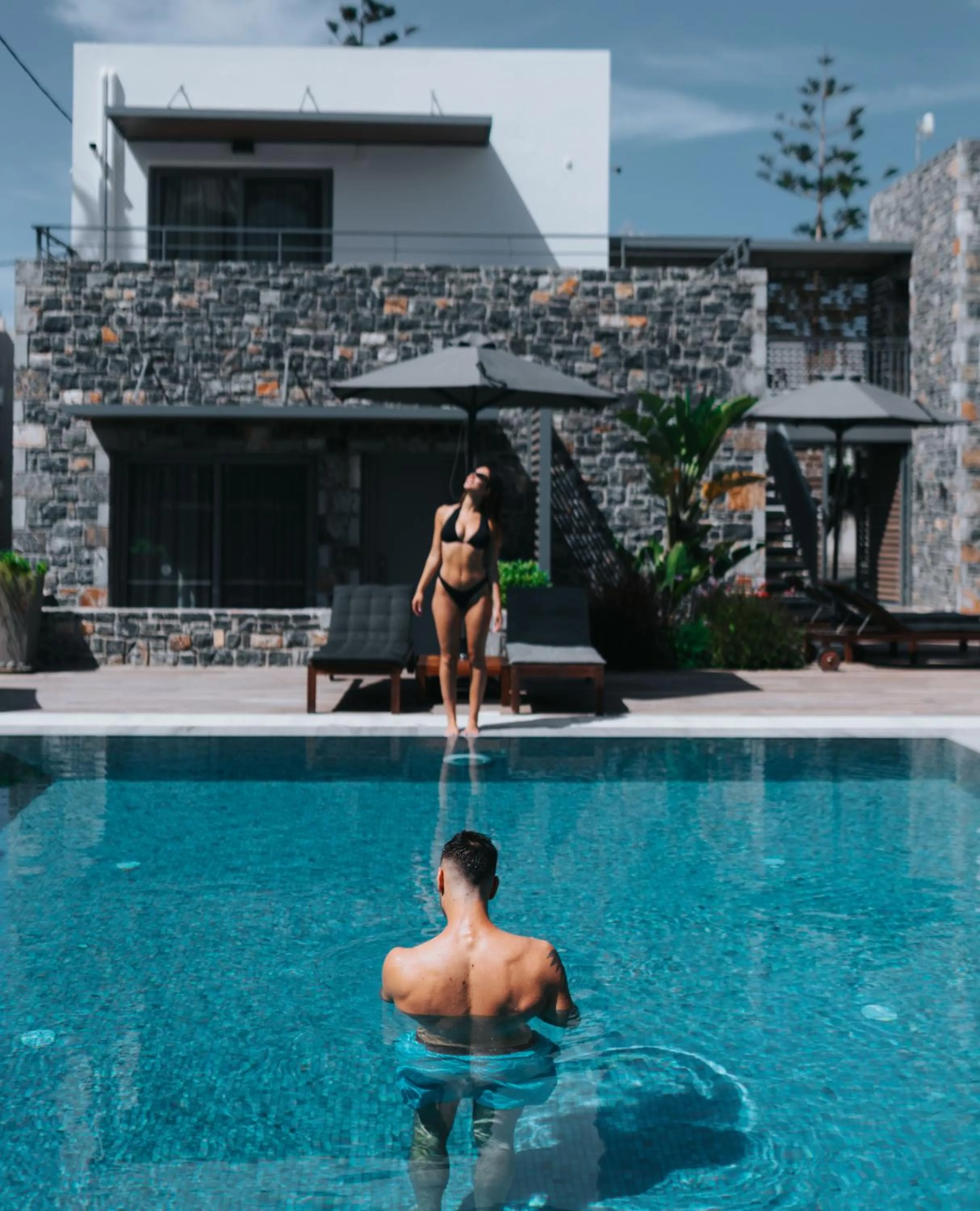 Swimming pool in Seascape Luxury Residences