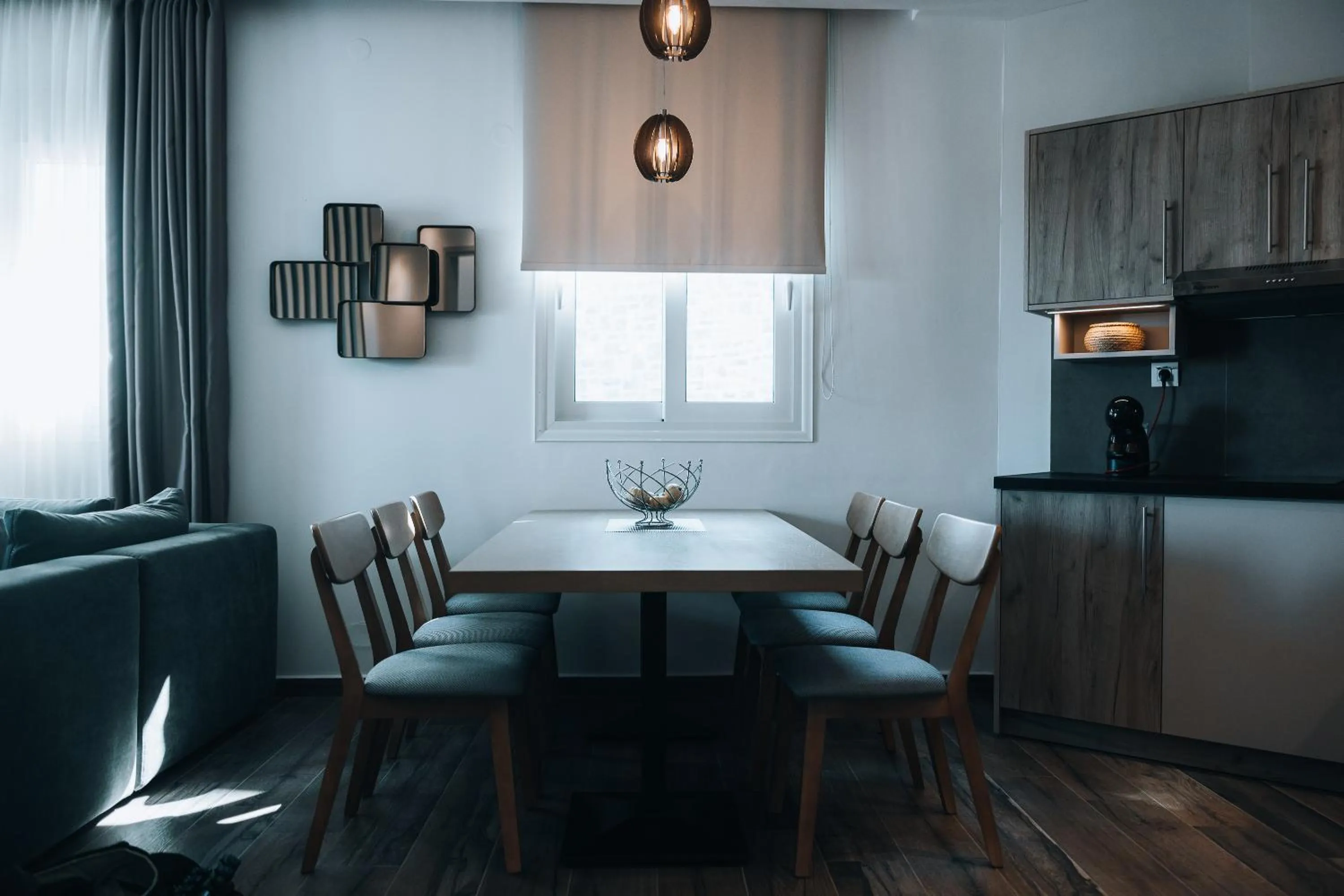 Dining area in Seascape Luxury Residences