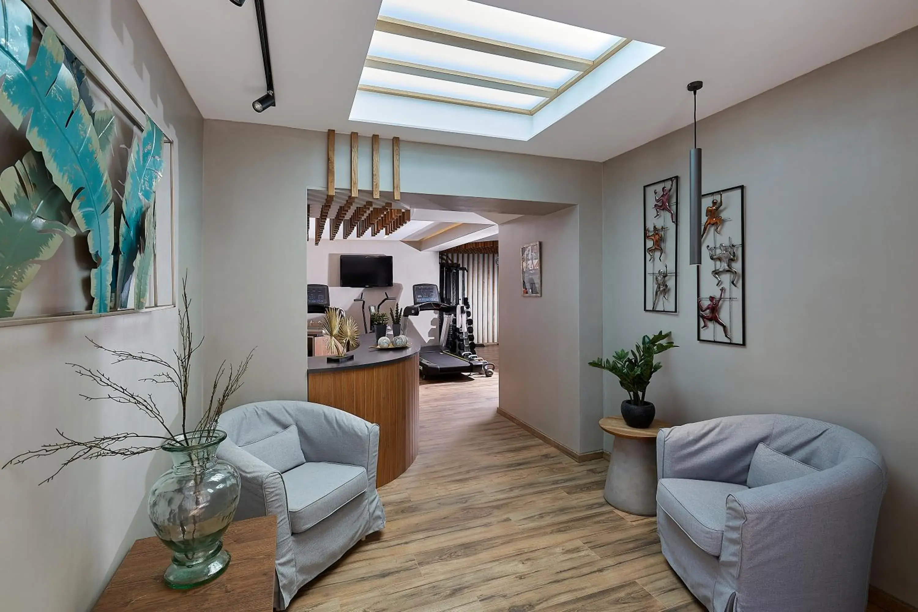 Property building in Seascape Luxury Residences Property building in Seascape Luxury Residences