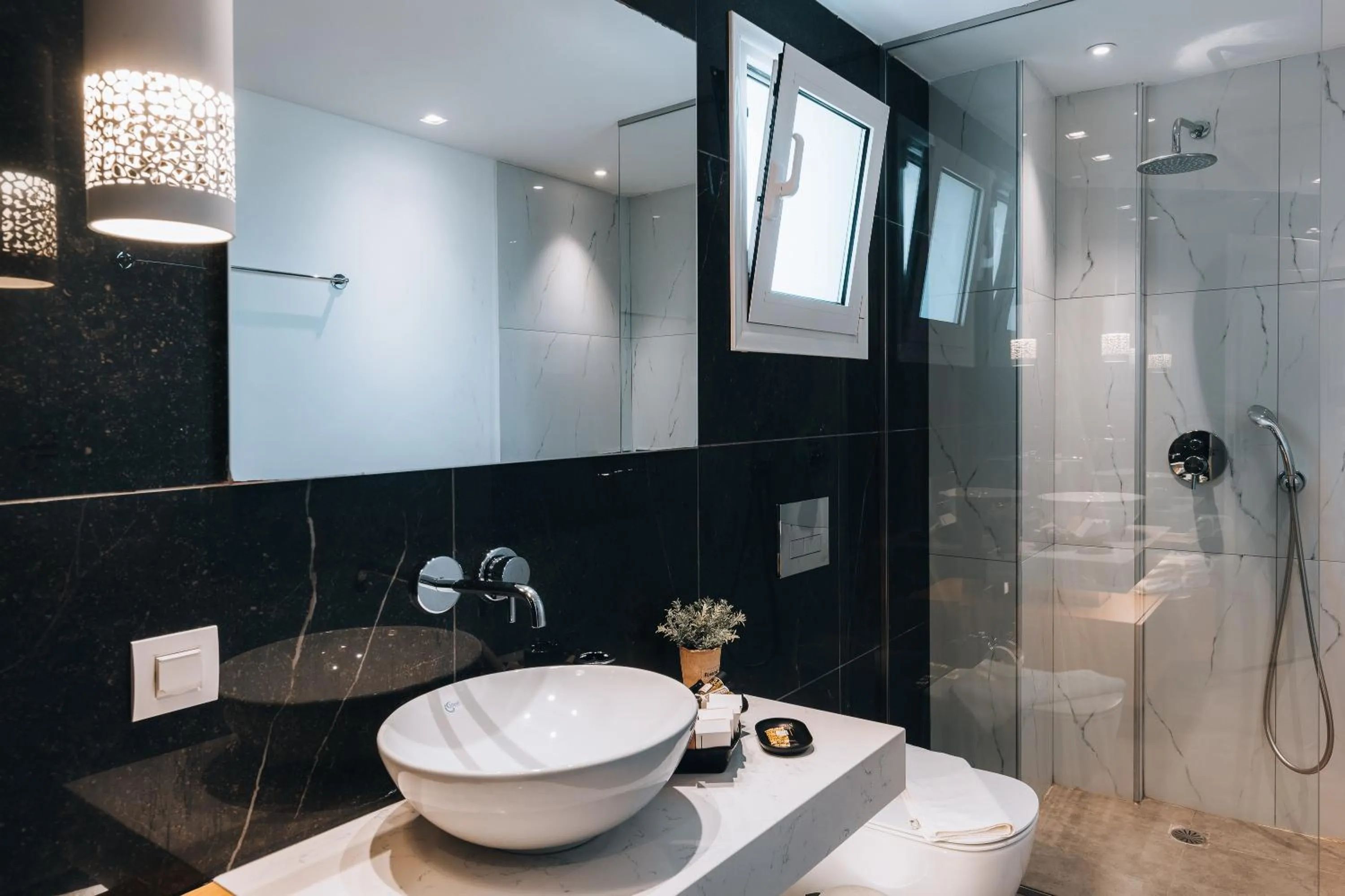 Shower in Seascape Luxury Residences