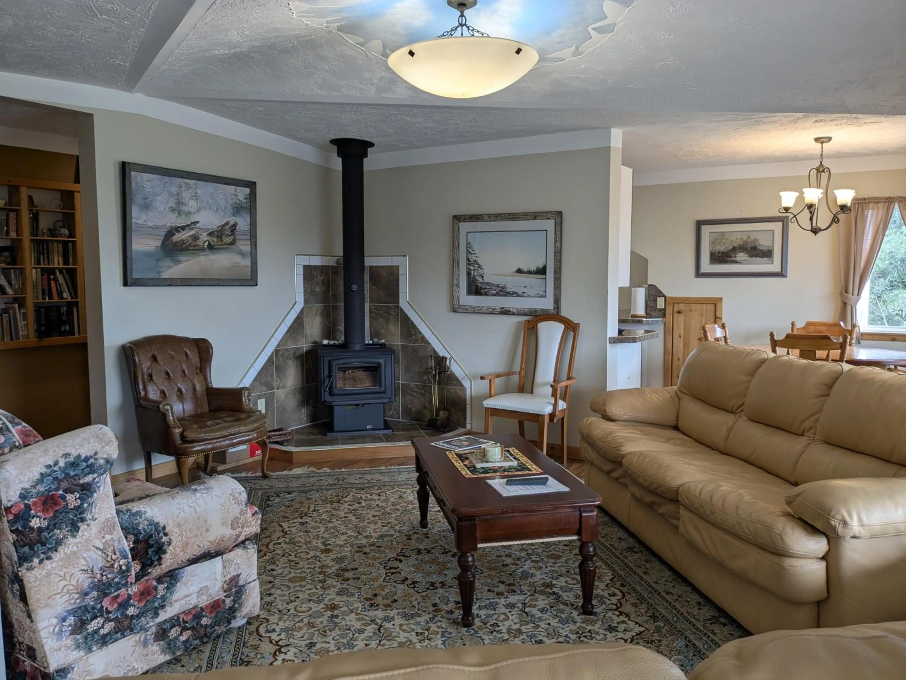 Higgin's Inn