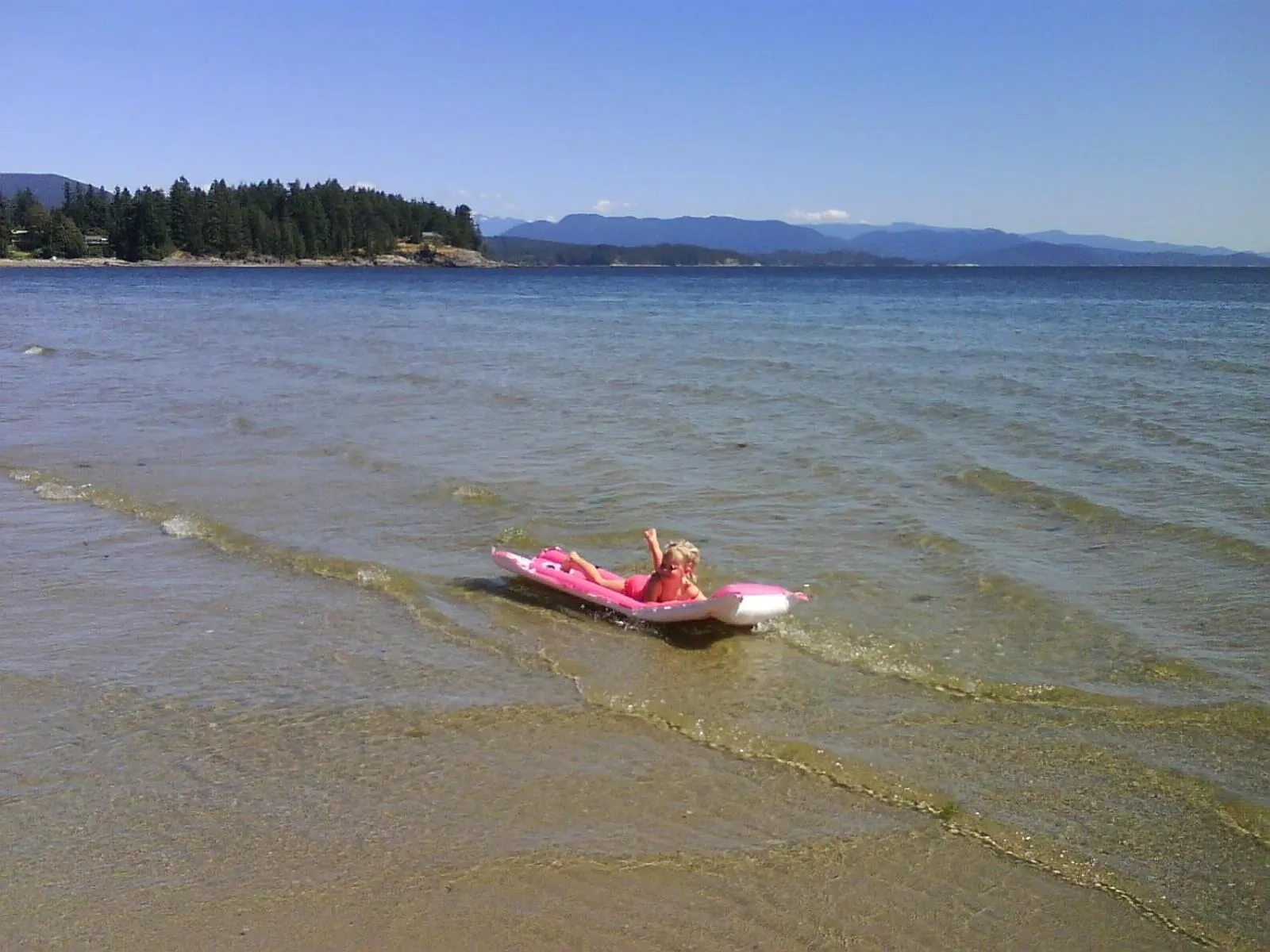 Beach in Higgin's Inn