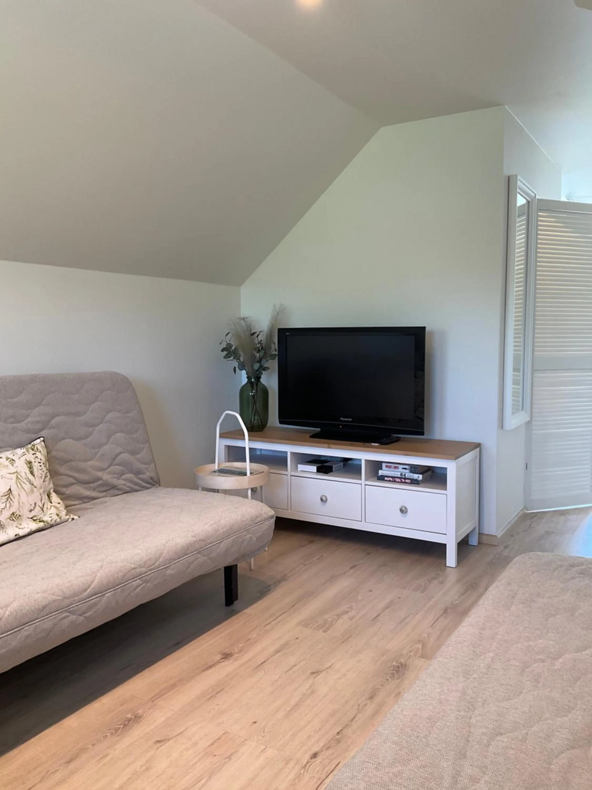 Communal lounge/ TV room in Apartamenty u Kasi