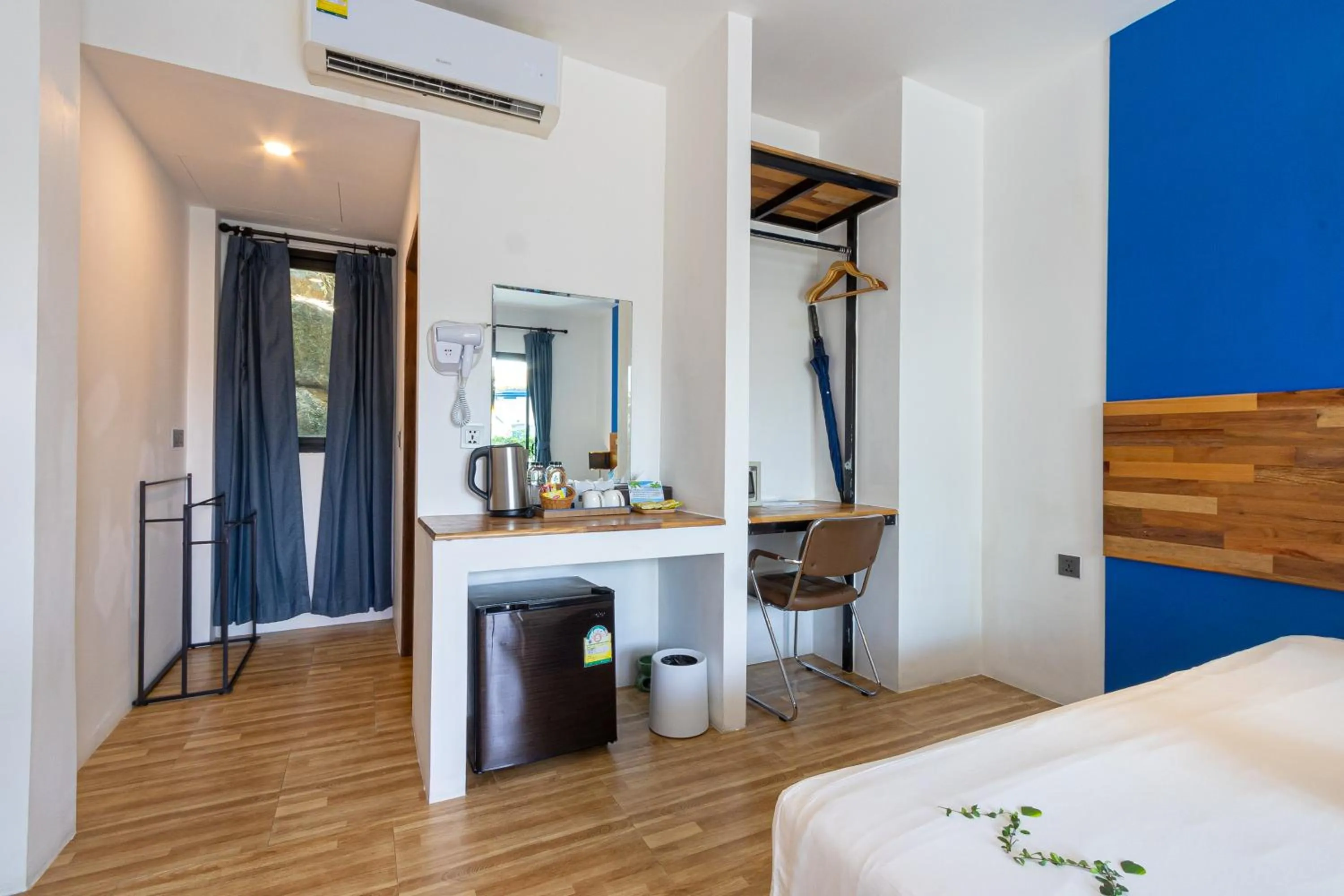 Bedroom, Bed in Three Trees Samui Resort - Sarocha Villa