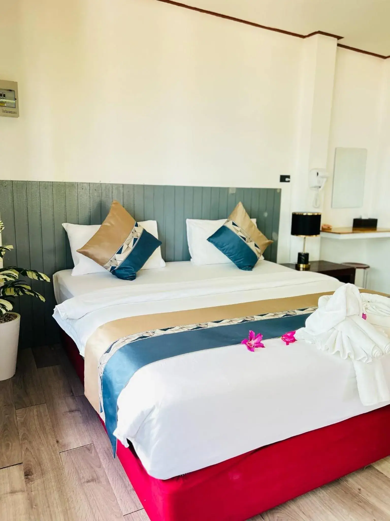 Photo of the whole room, Bed in Three Trees Samui Resort - Sarocha Villa Photo of the whole room, Bed in Three Trees Samui Resort - Sarocha Villa