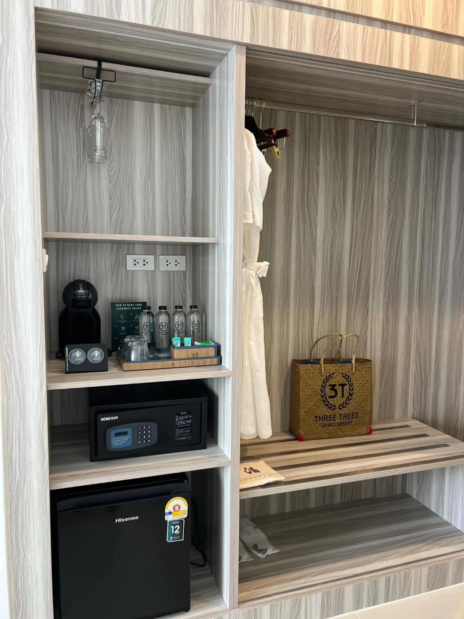 minibar in Three Trees Samui Resort - Sarocha Villa