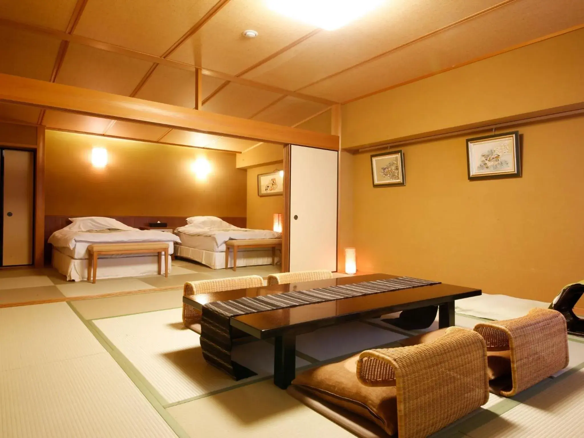 Photo of the whole room, Bed in Arima Hot Spring Ryokan Hanamusubi Photo of the whole room, Bed in Arima Hot Spring Ryokan Hanamusubi