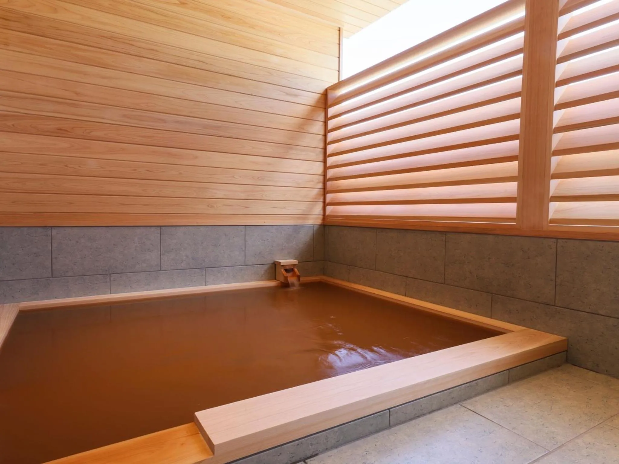 Open Air Bath in Arima Hot Spring Ryokan Hanamusubi