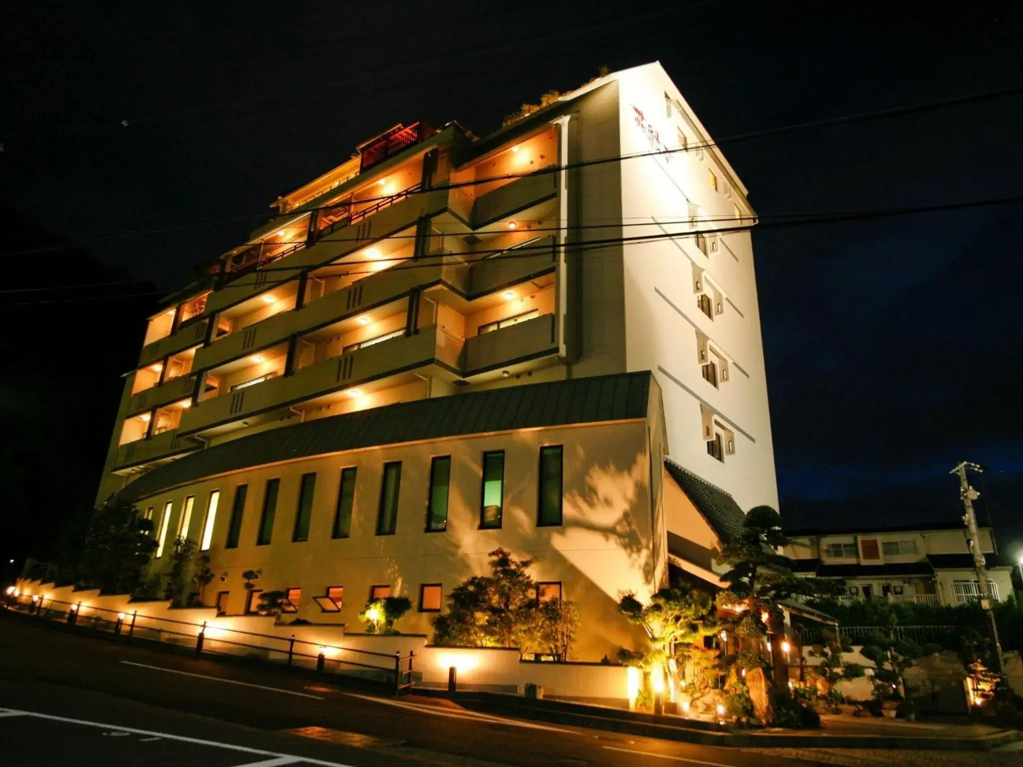 Property building in Arima Hot Spring Ryokan Hanamusubi Property building in Arima Hot Spring Ryokan Hanamusubi
