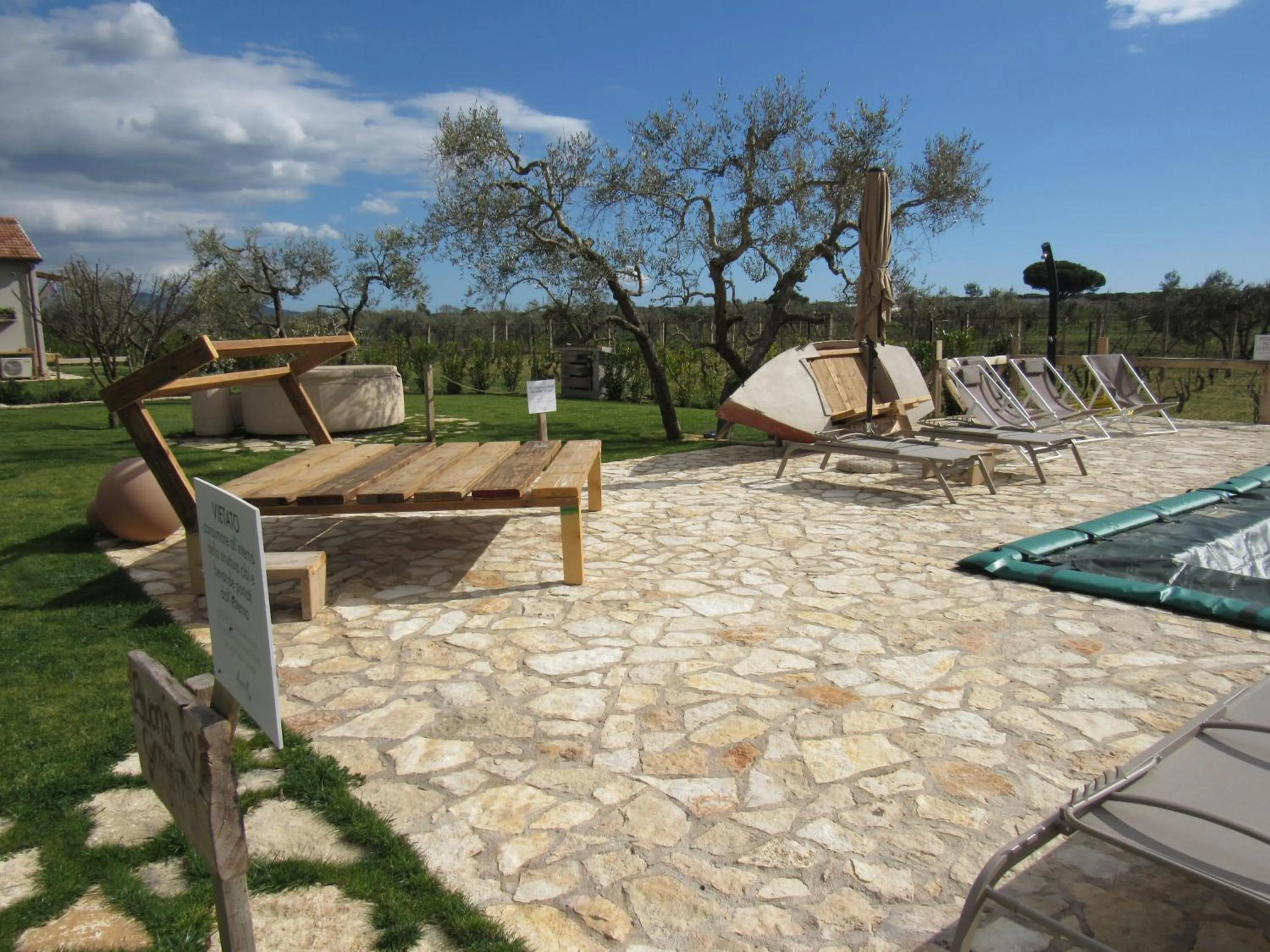 Swimming pool in Agriturismo Sweet Cottage