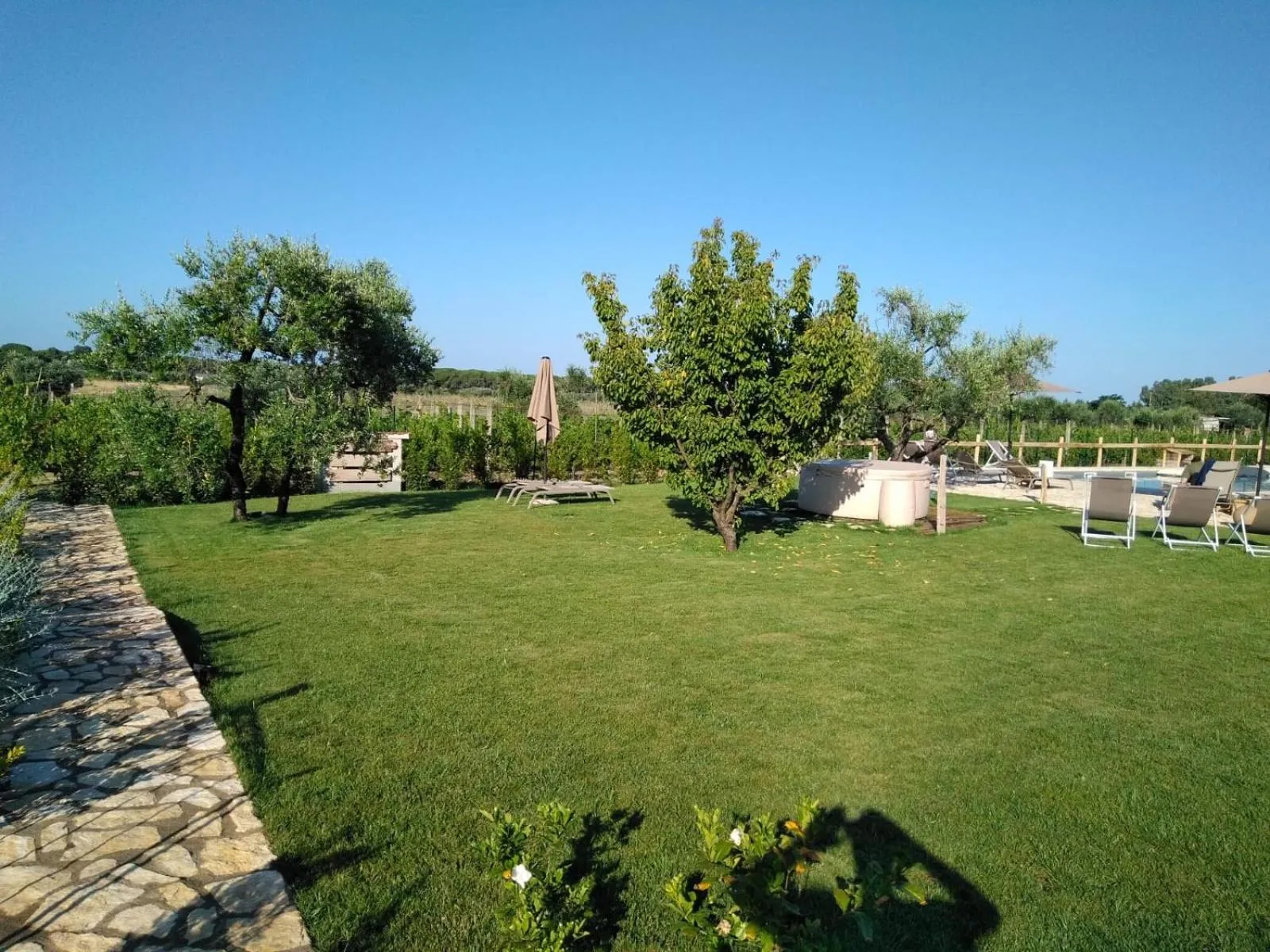 Garden in Agriturismo Sweet Cottage