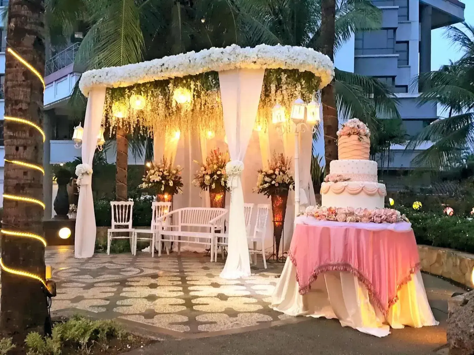 Banquet Facilities in Grand Tropic Suites Hotel