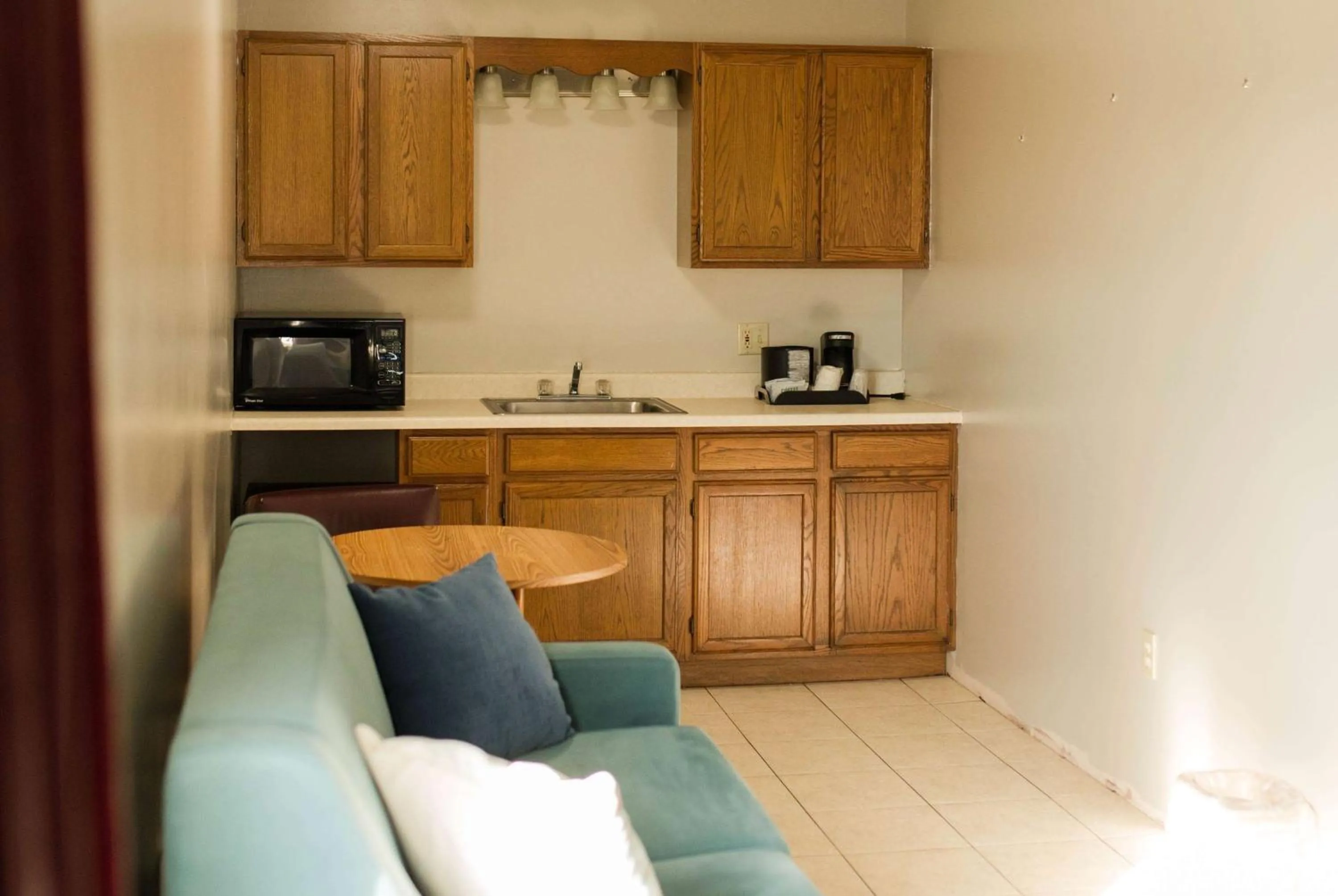 Photo of the whole room in Travelodge by Wyndham Escanaba