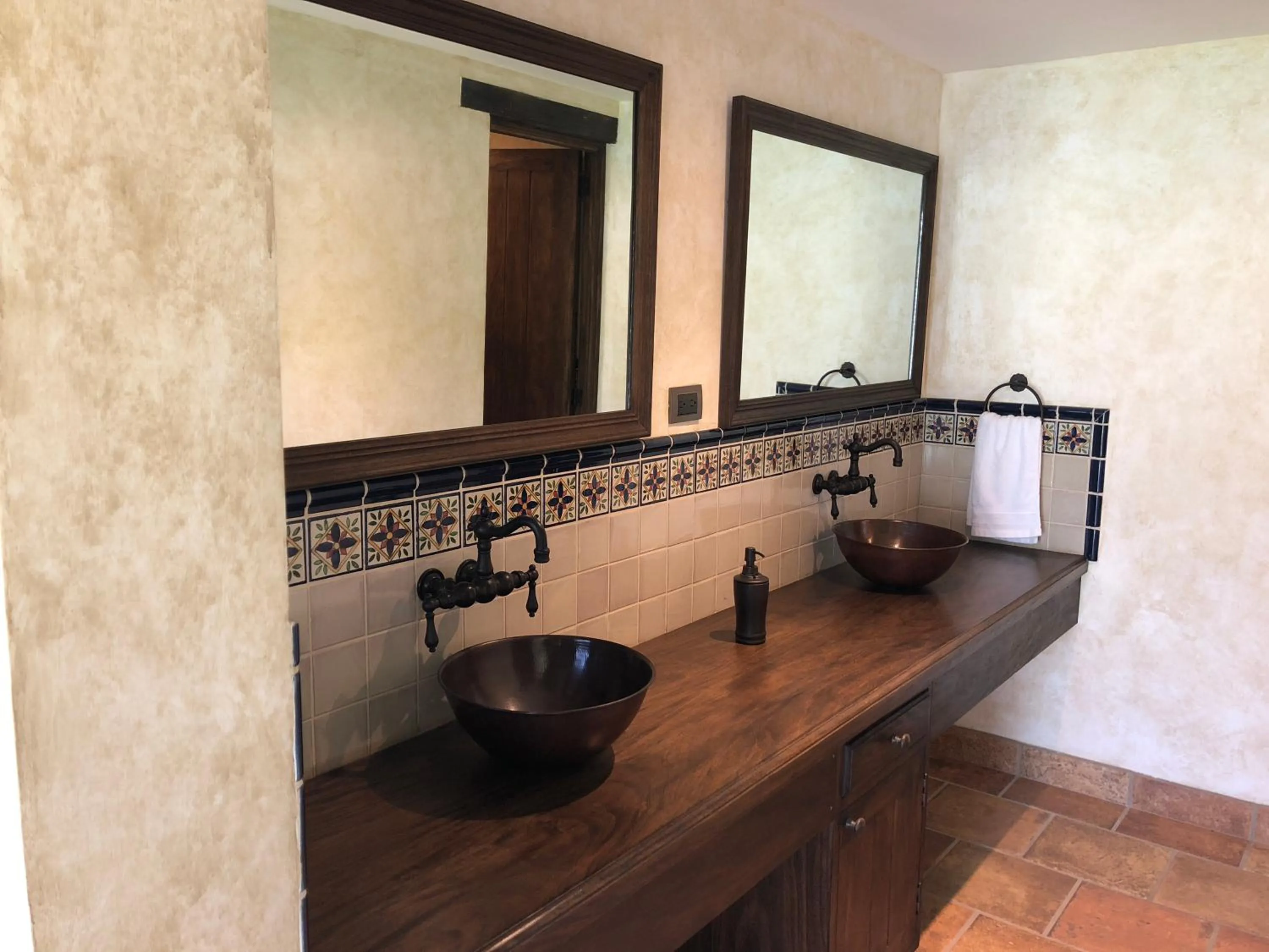 Bathroom in Casa Faustina Boutique Hotel