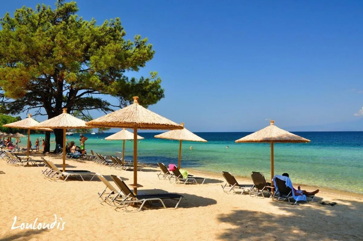 Beach in Louloudis Boutique Hotel
