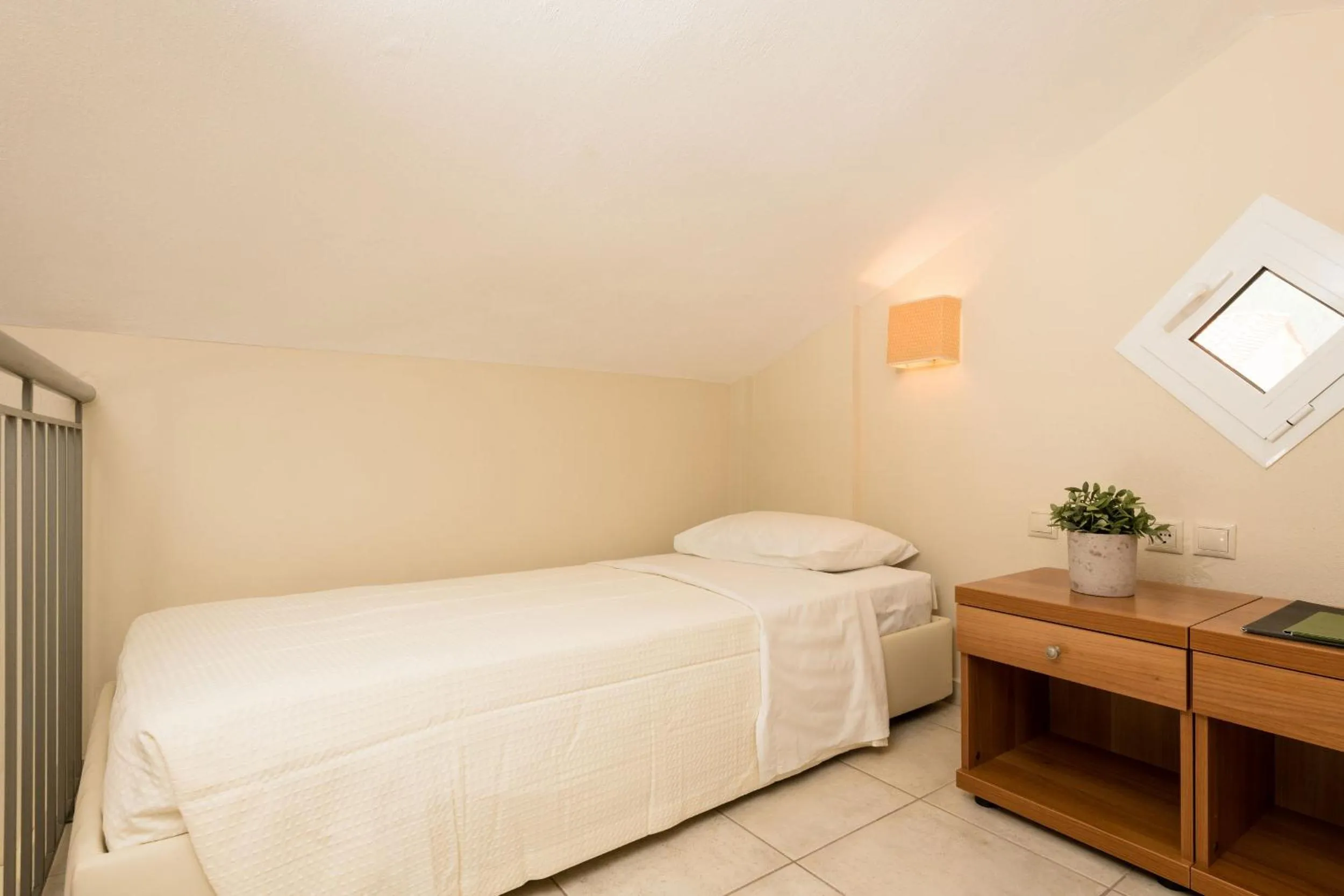 Bed in Louloudis Boutique Hotel