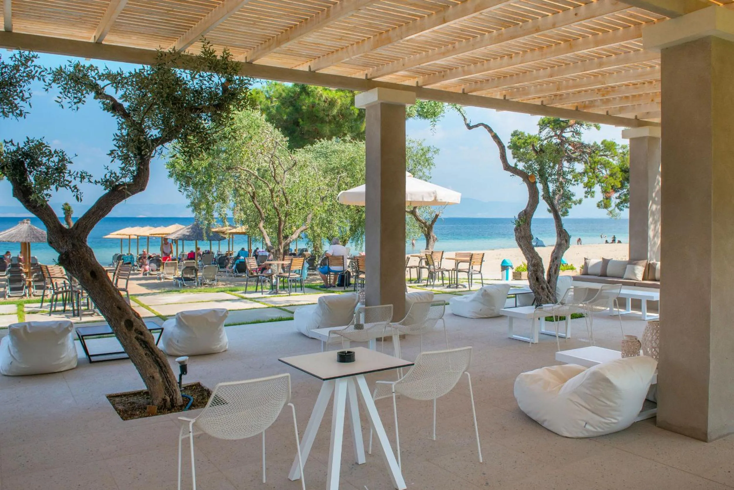 Beach in Louloudis Boutique Hotel