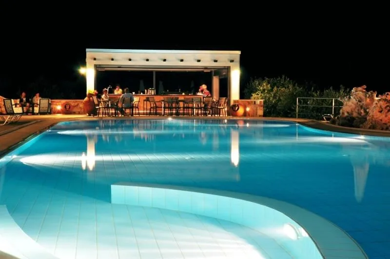 Swimming pool in Louloudis Boutique Hotel