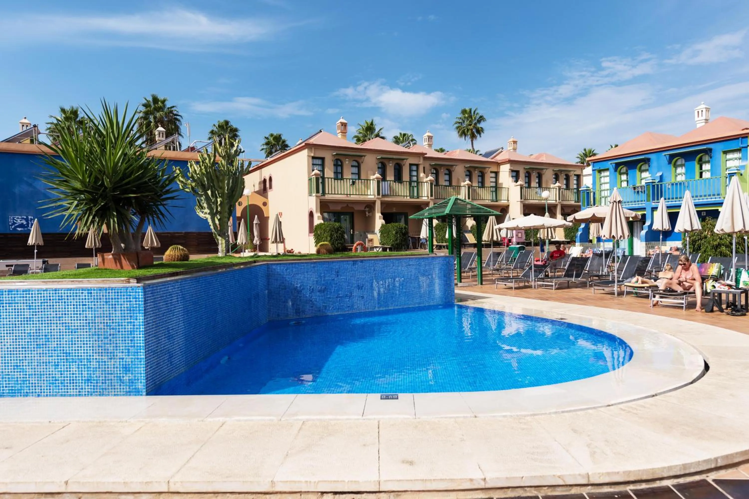 Swimming pool in eó Maspalomas Resort