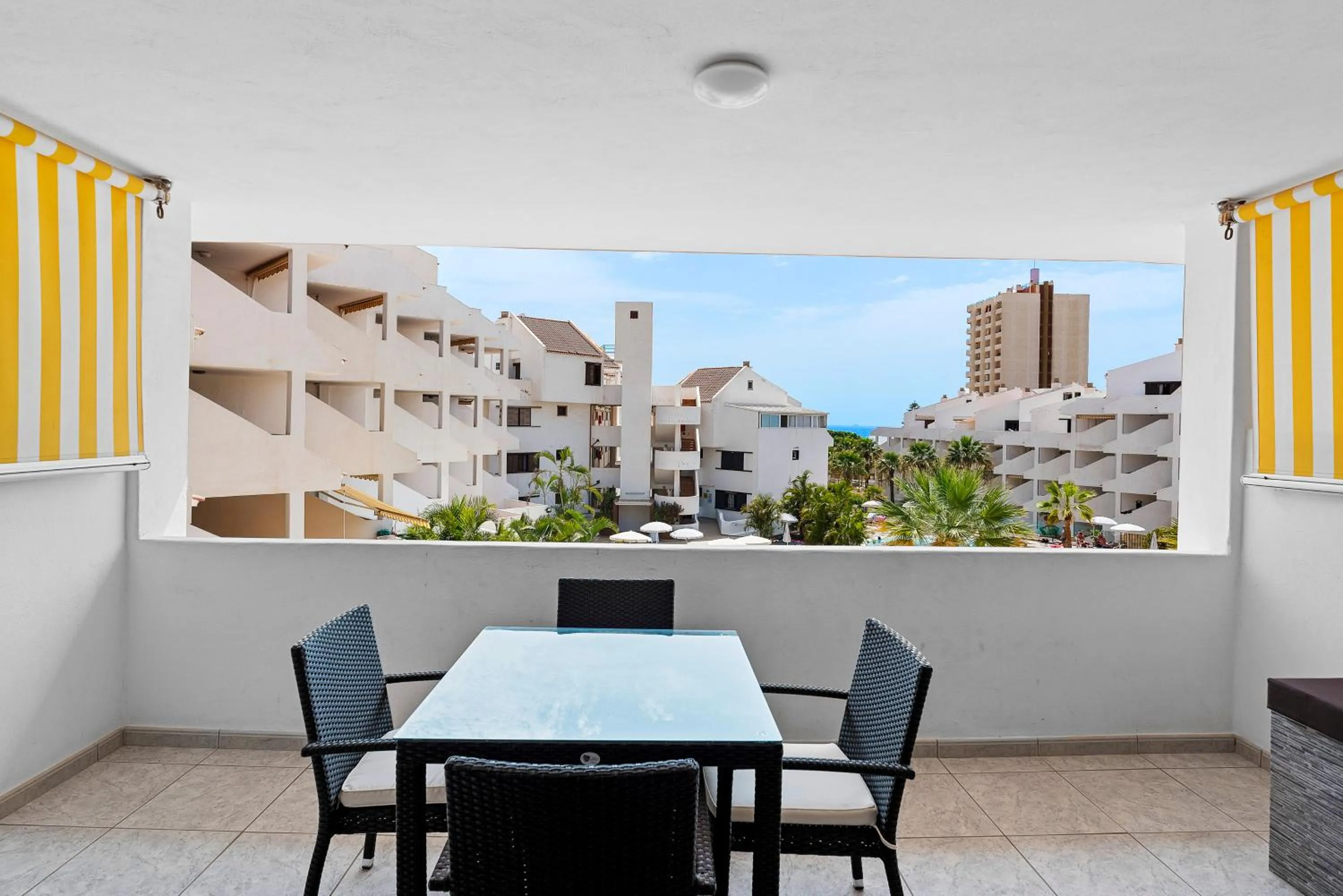 Balcony/Terrace in Paloma Beach Apartments