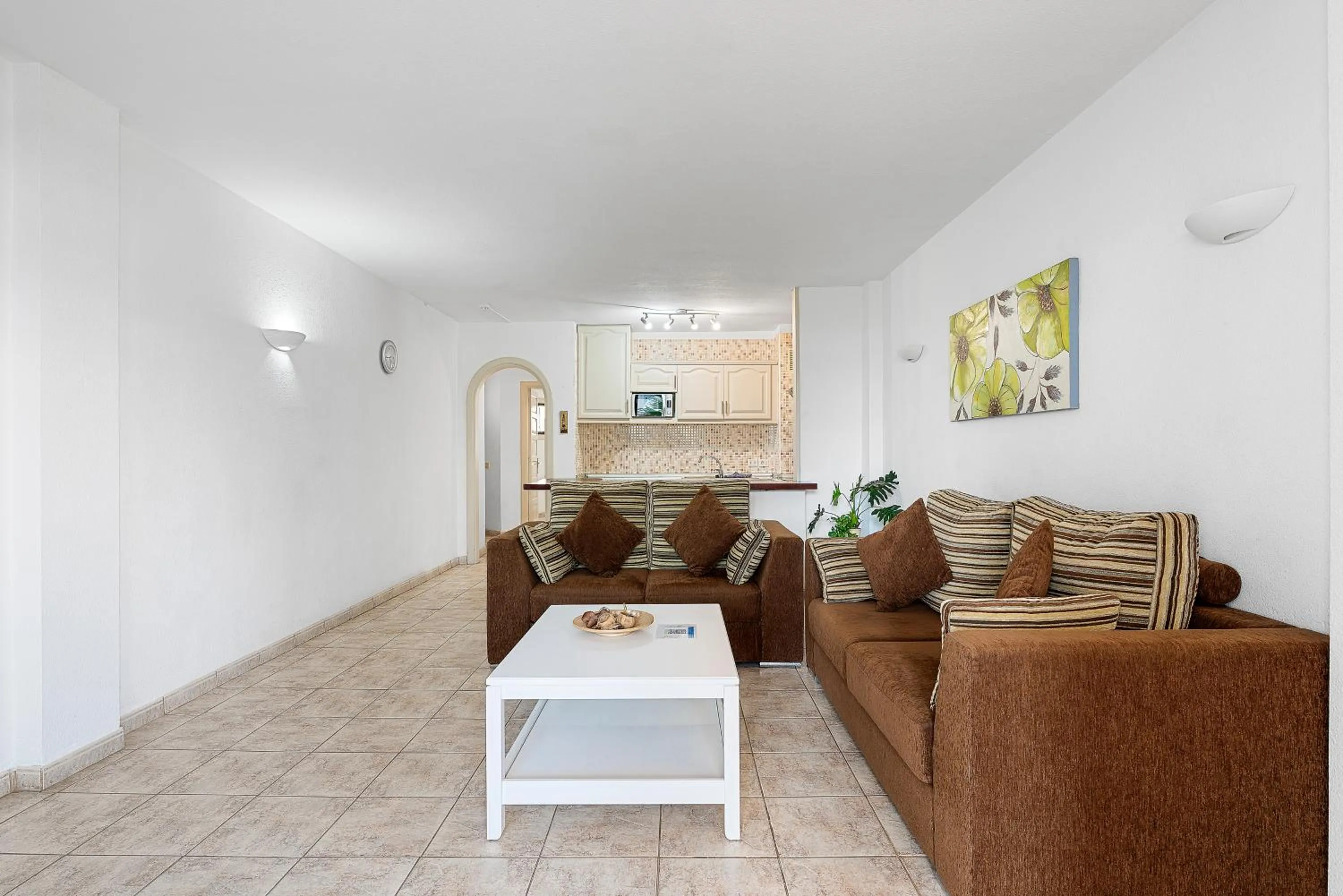 Living room in Paloma Beach Apartments