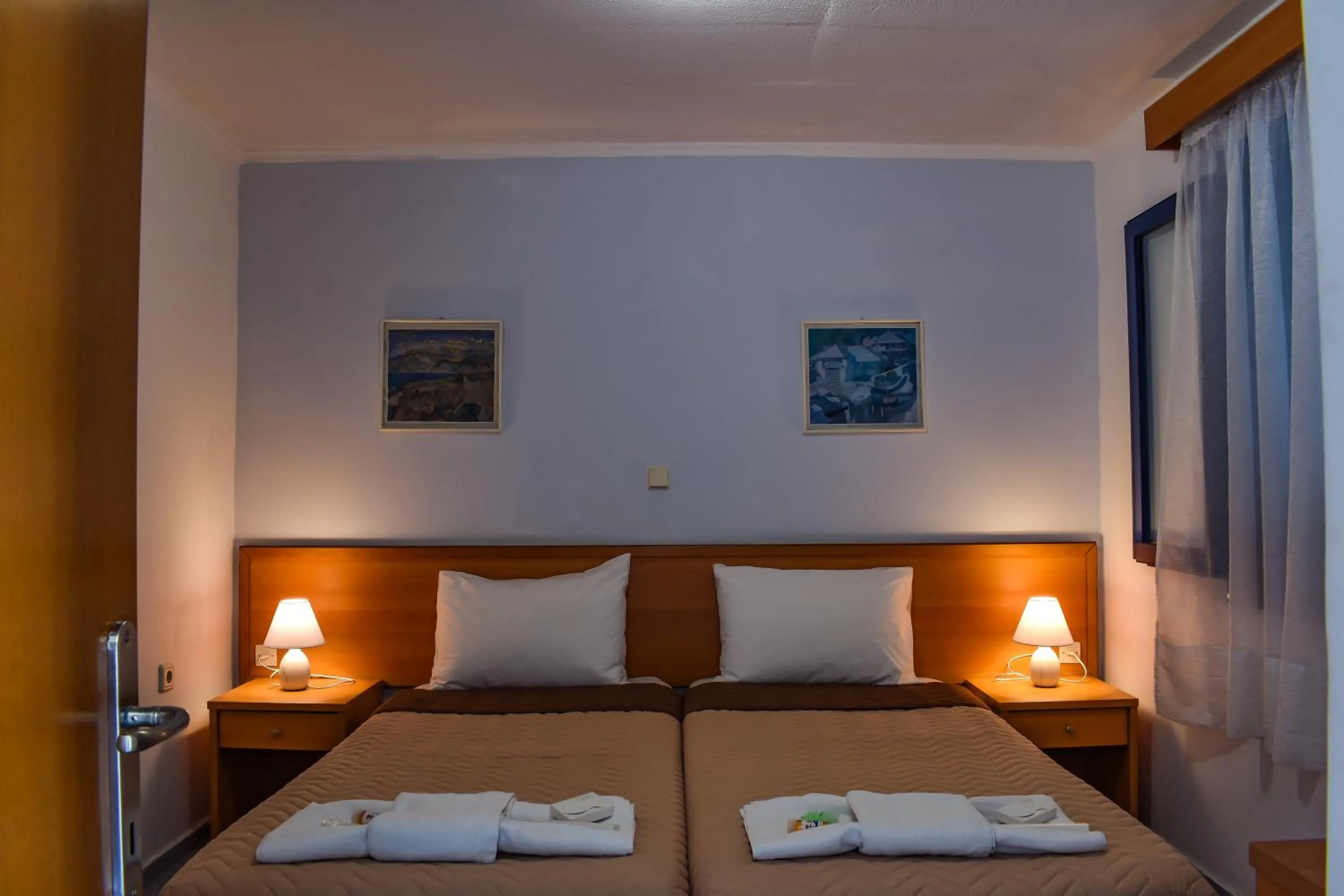 Bedroom, Bed in Govino Bay