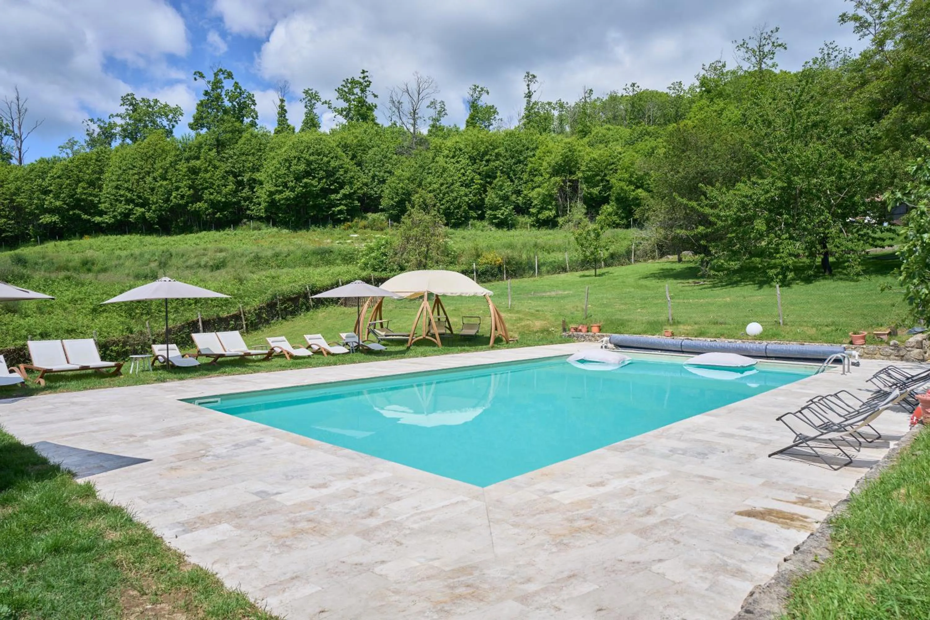Swimming pool in Relais San Lorenzo