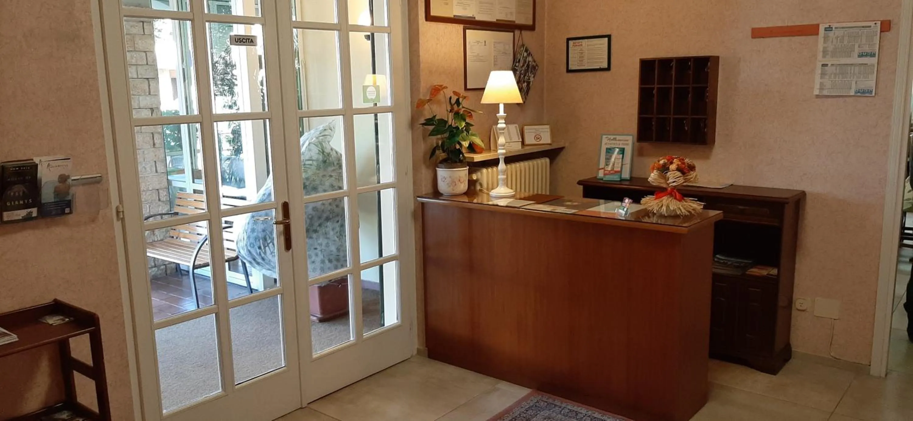 Lobby or reception in Albergo La Quiete