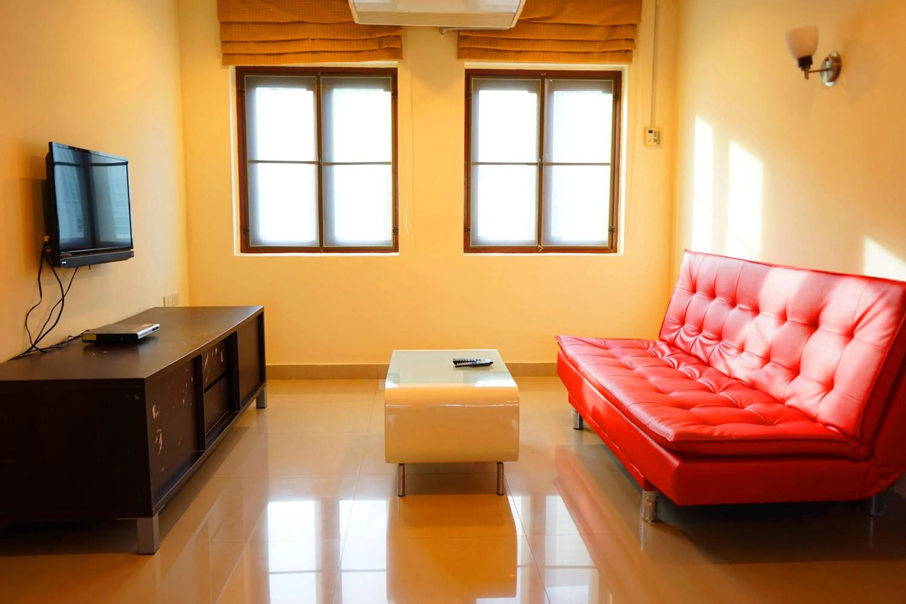 Decorative detail in Hathai House