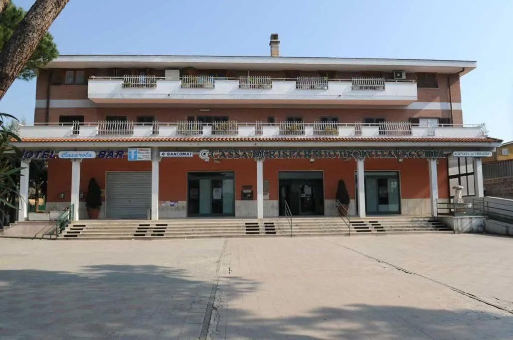 Property building in Hotel Casarola - Trigoria