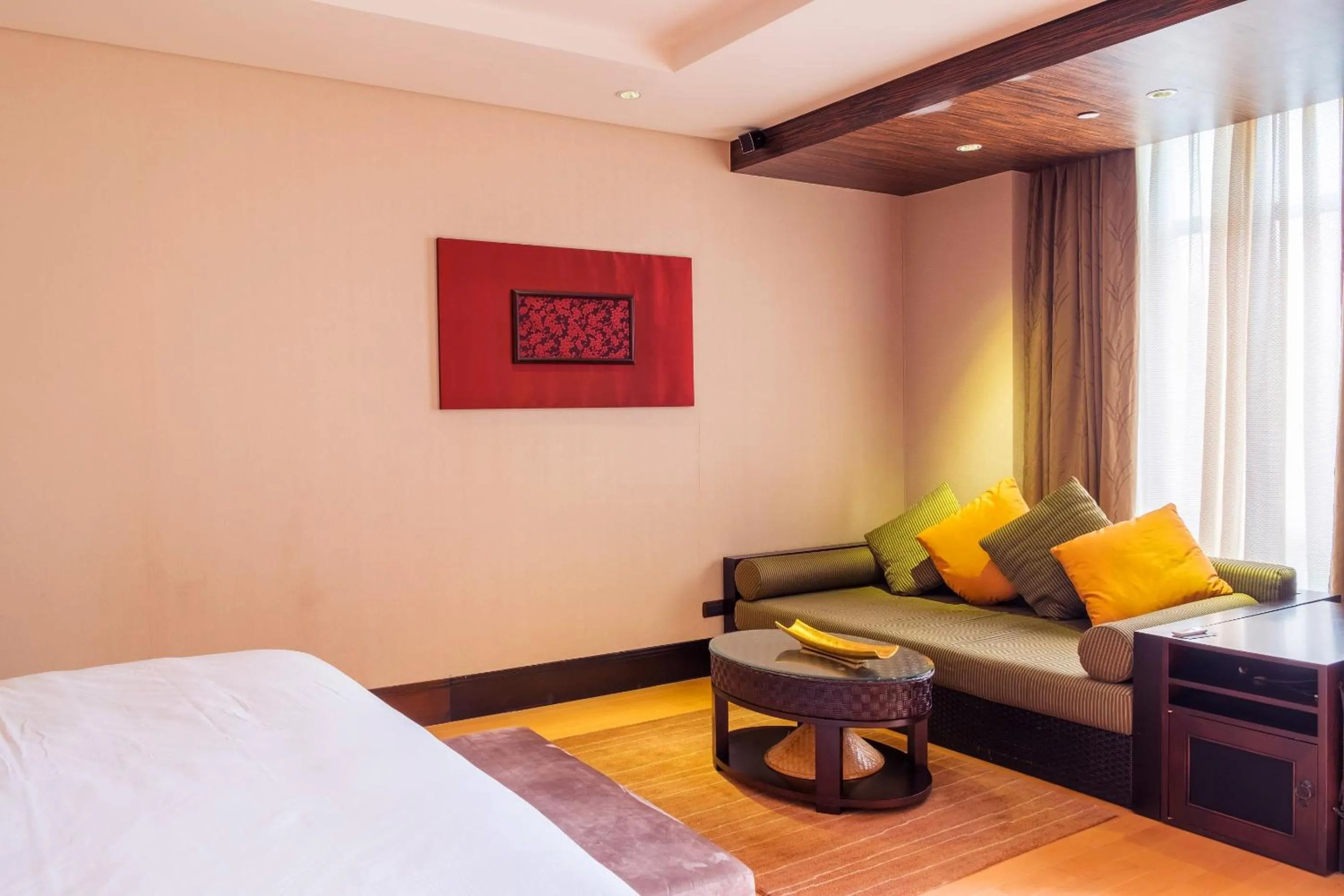 Seating Area in InterContinental Huizhou