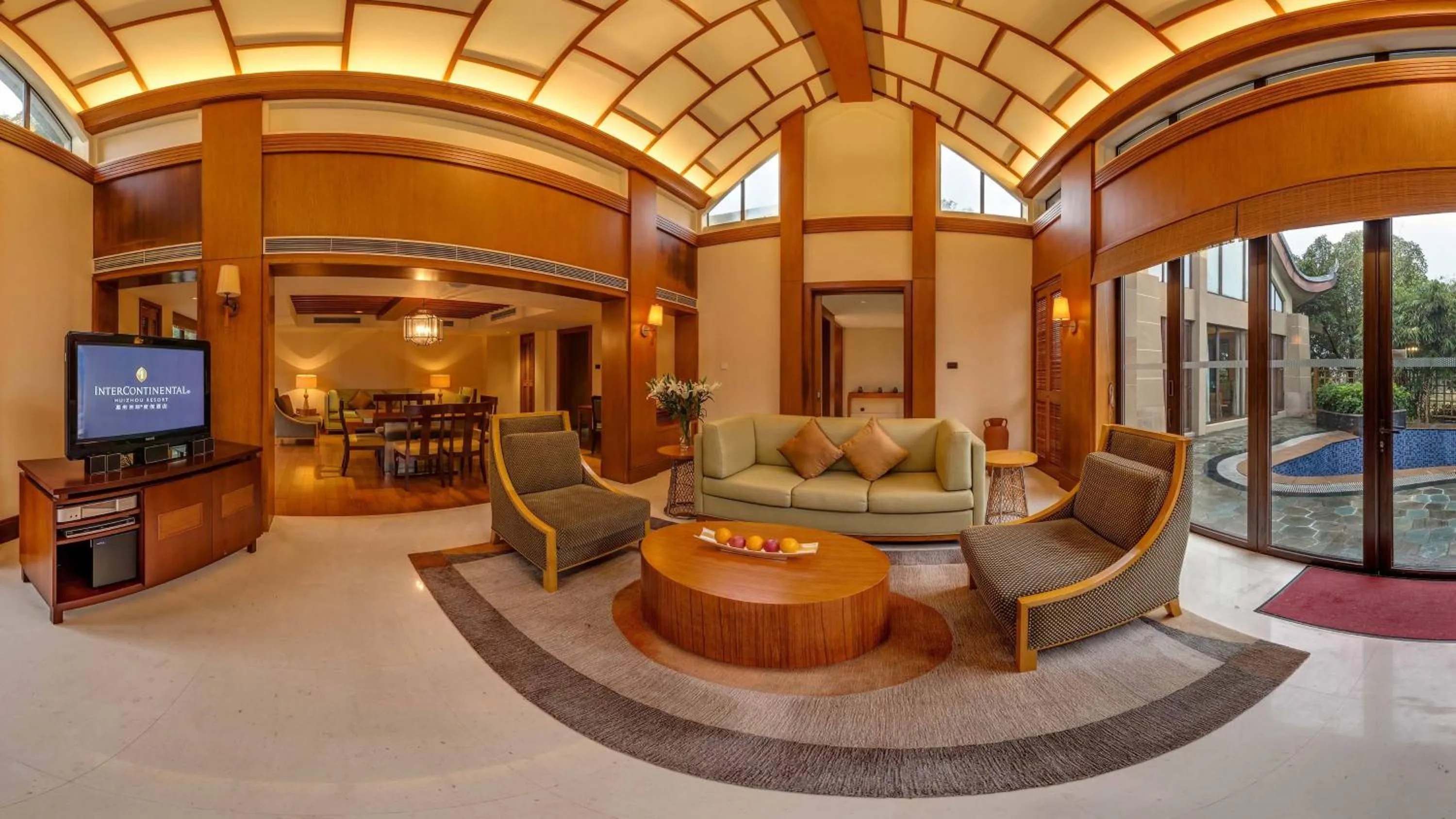 Photo of the whole room in InterContinental Huizhou