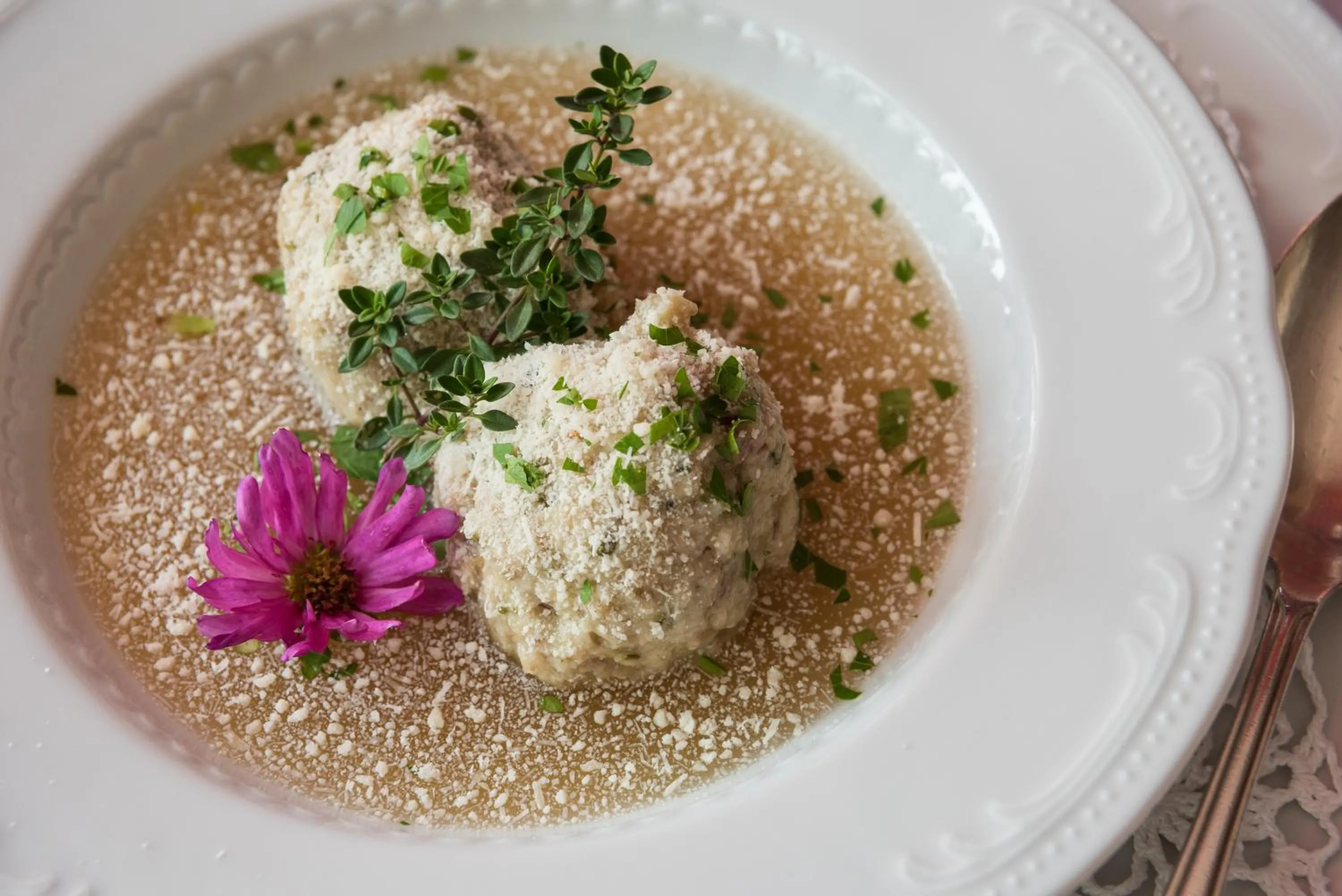 Food and drinks in Hotel Londra Slow Living Molveno